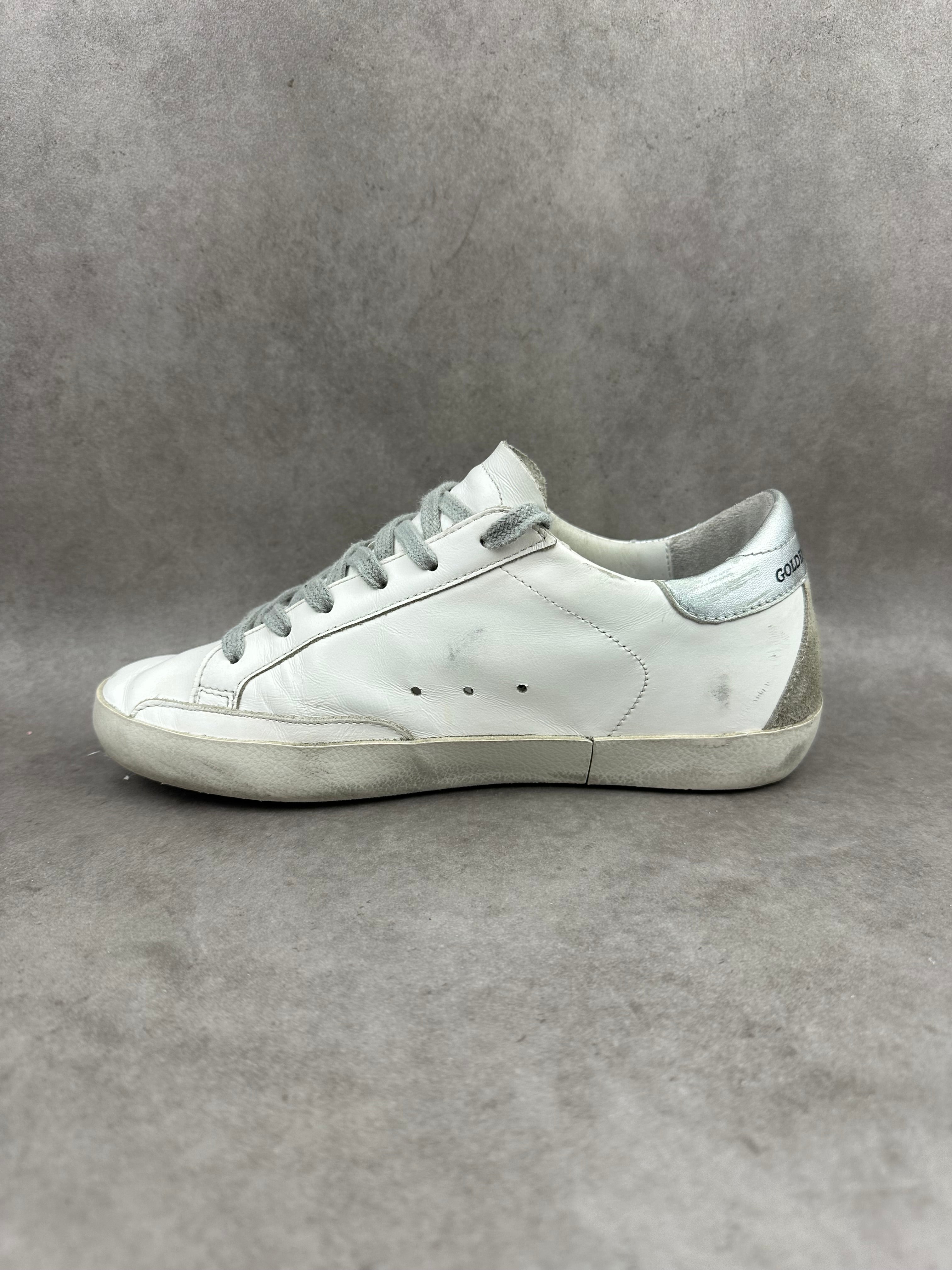 Golden Goose superstar T36