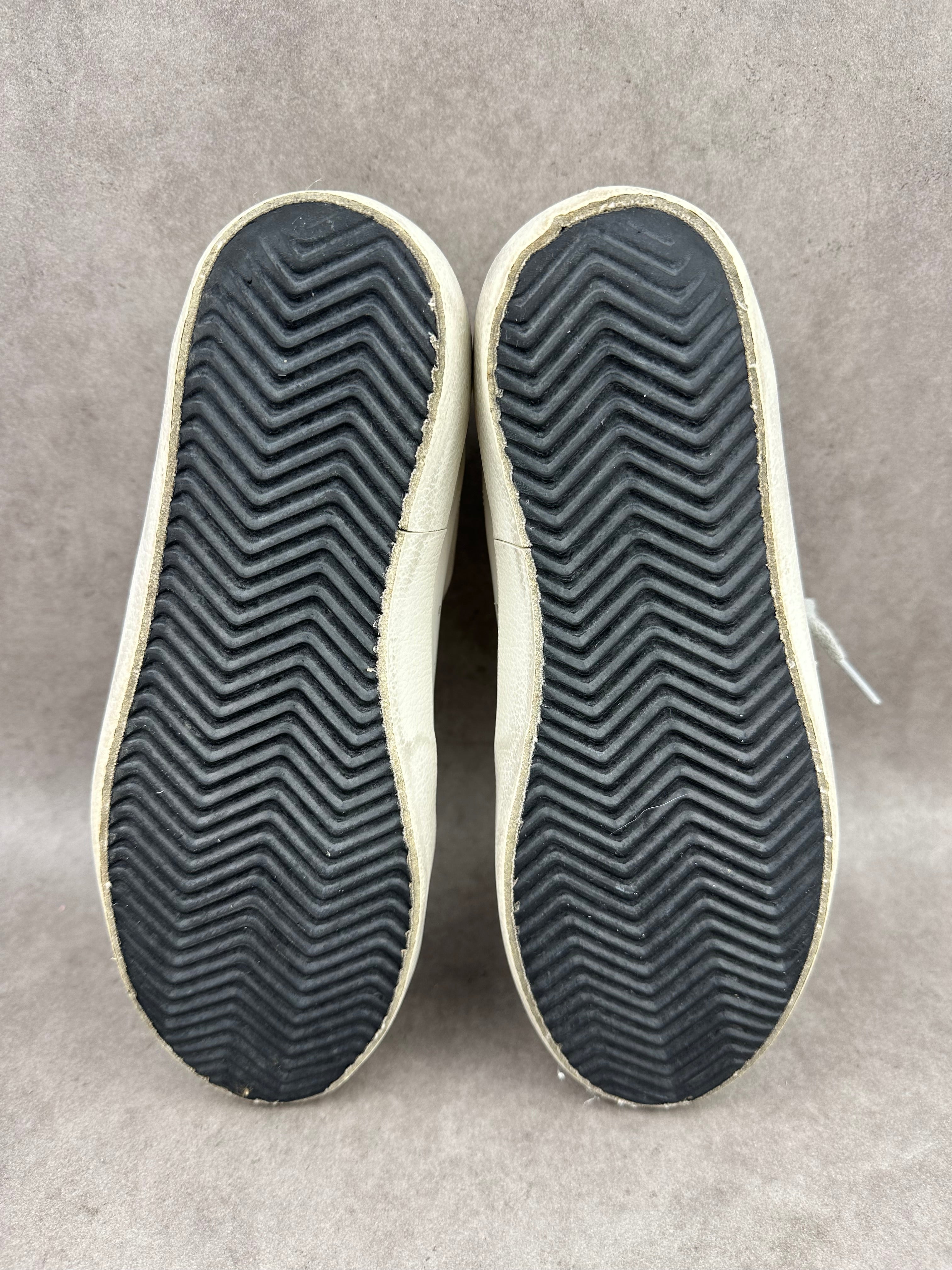 Golden Goose superstar T36