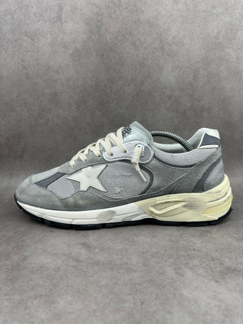 Golden Goose Dad star grise T44
