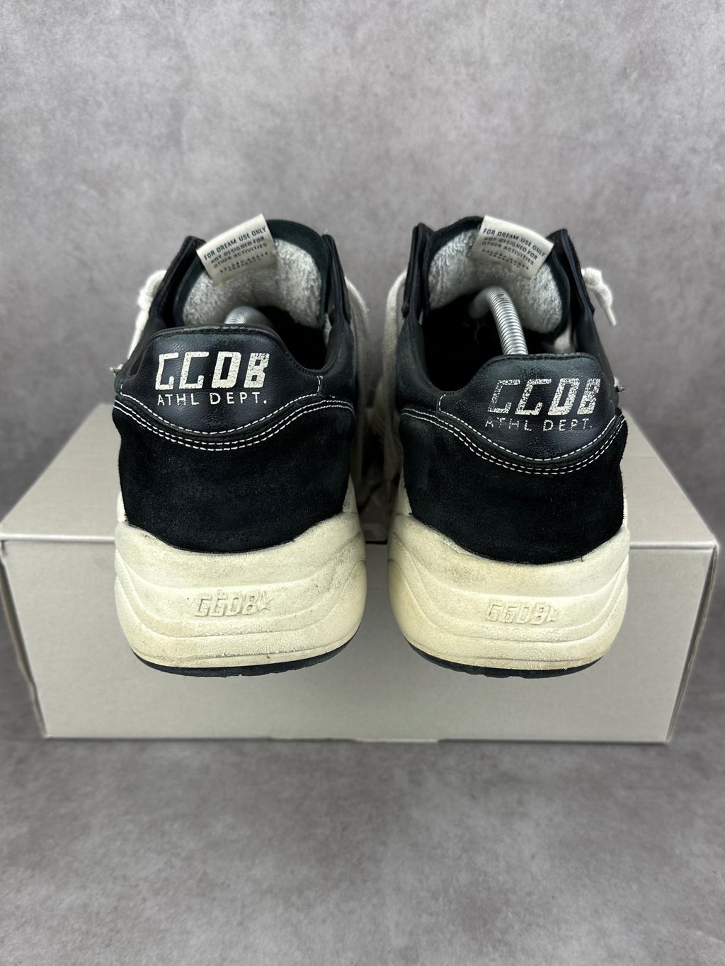 Golden Goose Running sole noire T47-001