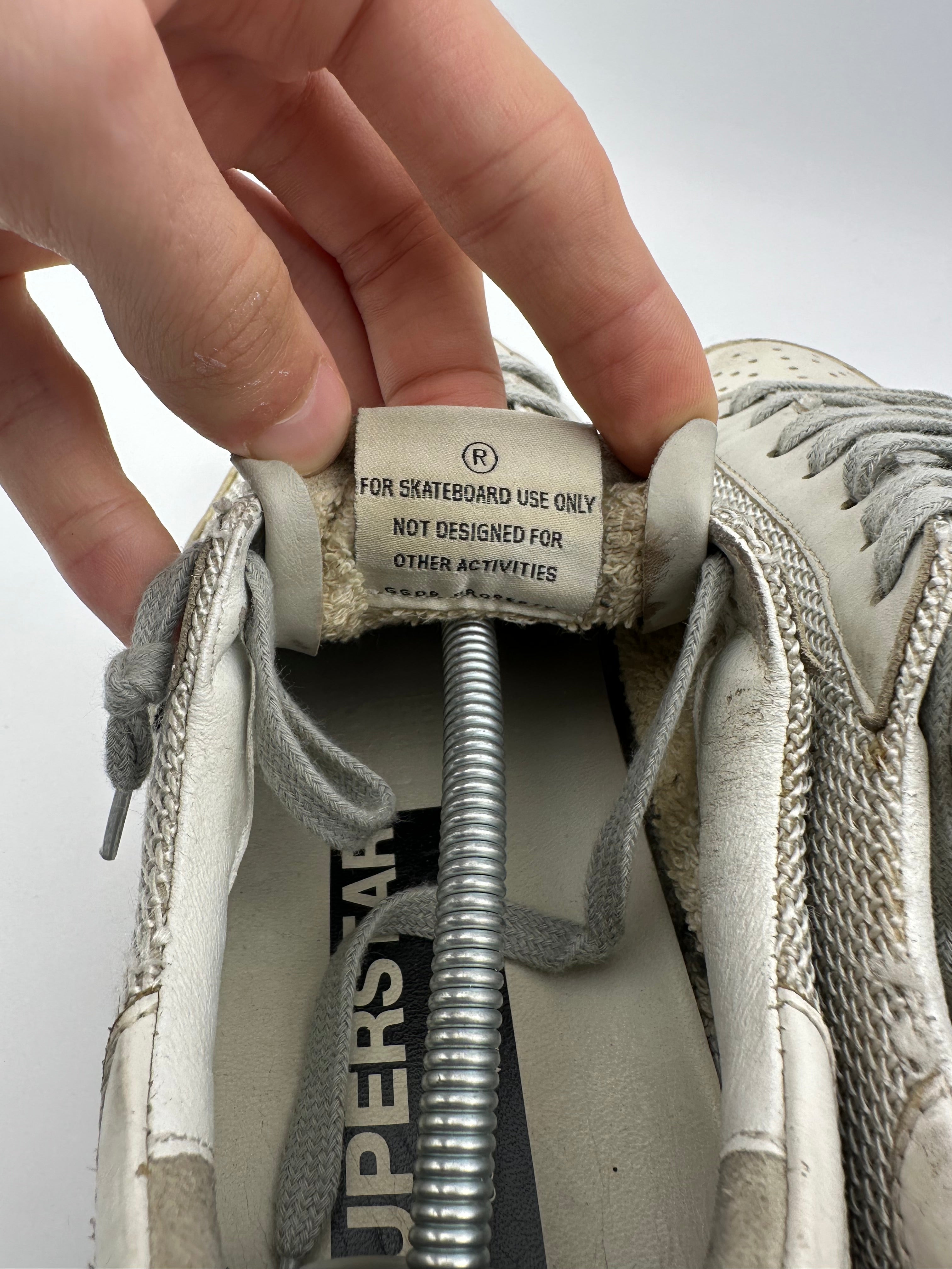 Golden Goose superstar T40