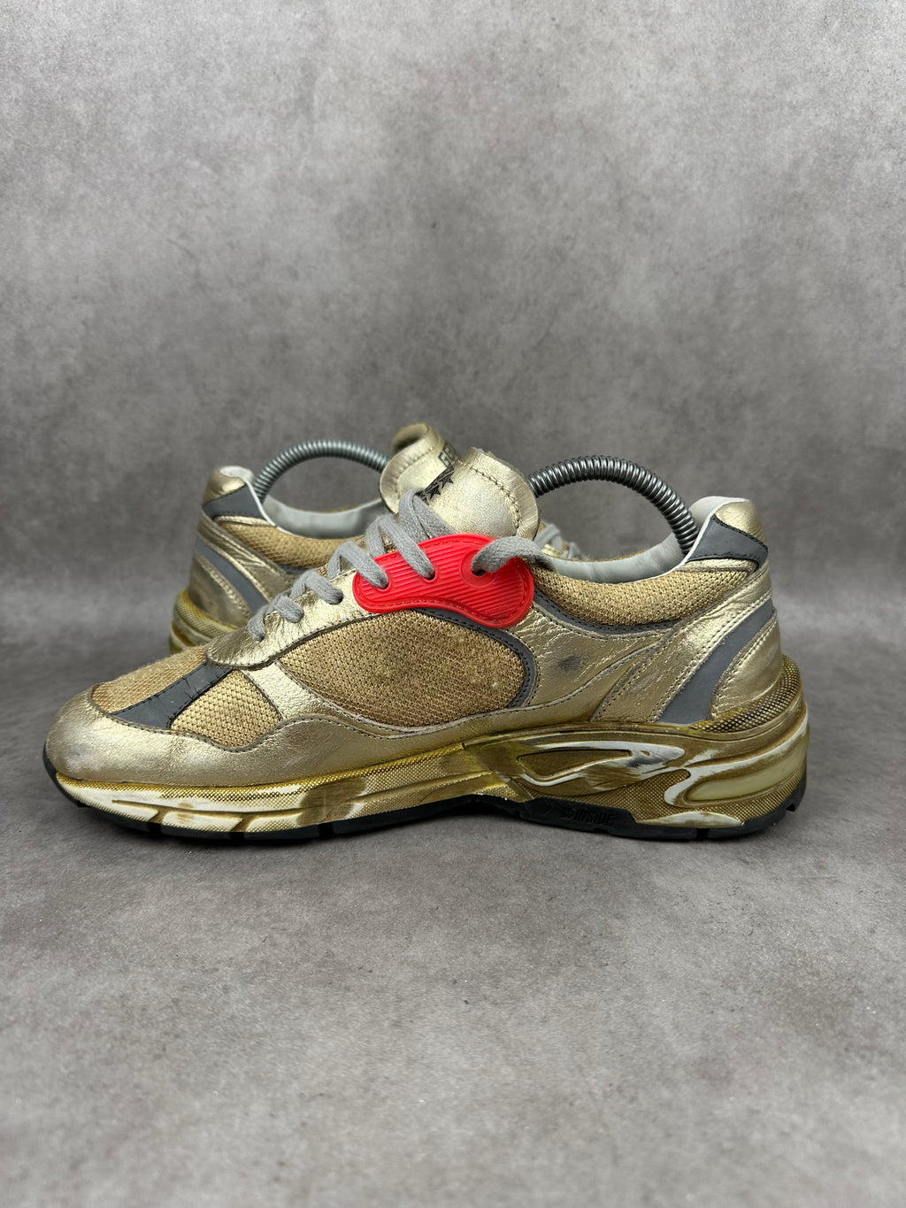 Golden Goose Dad-star doré T40