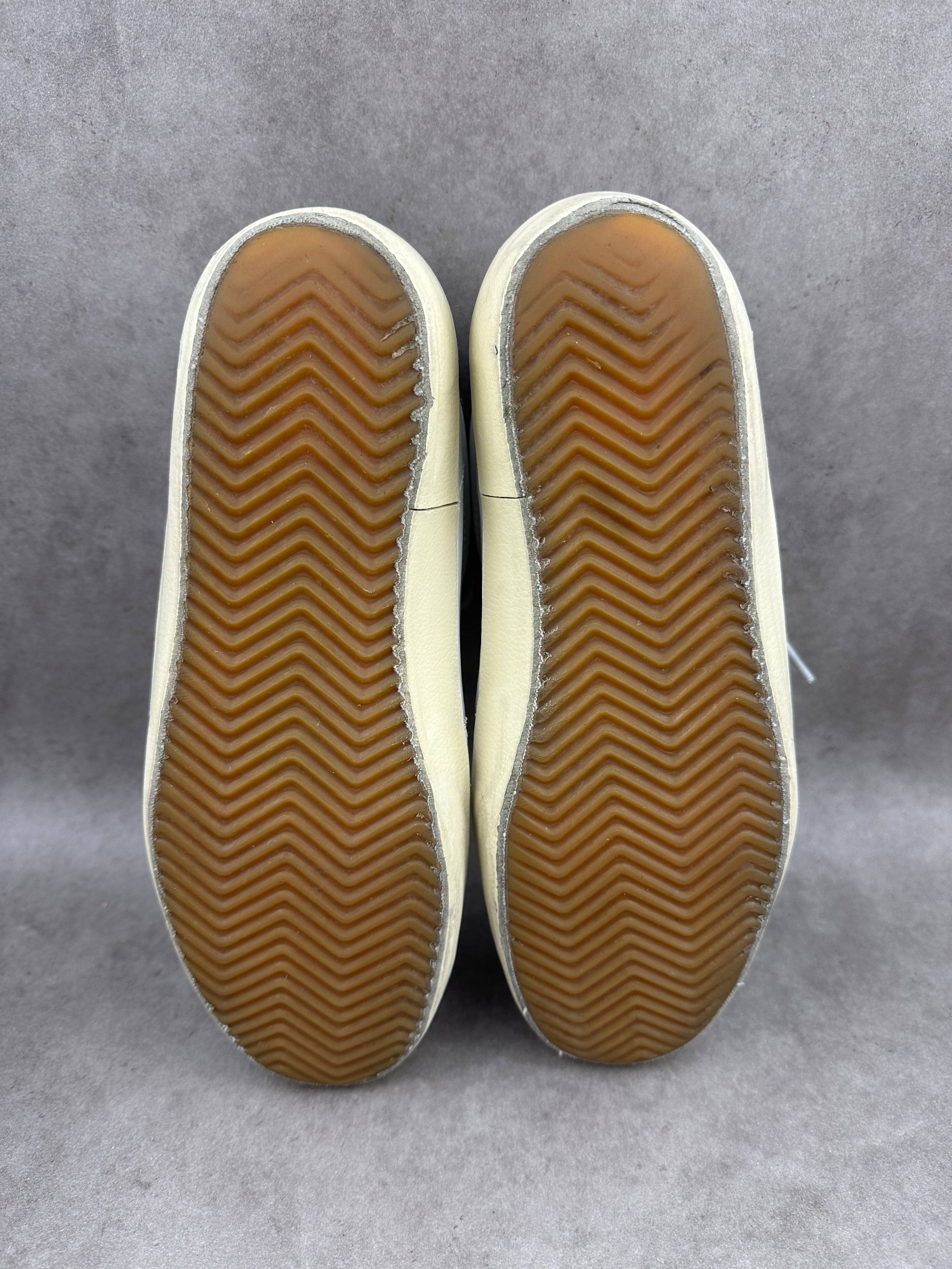 Golden Goose Superstar T37