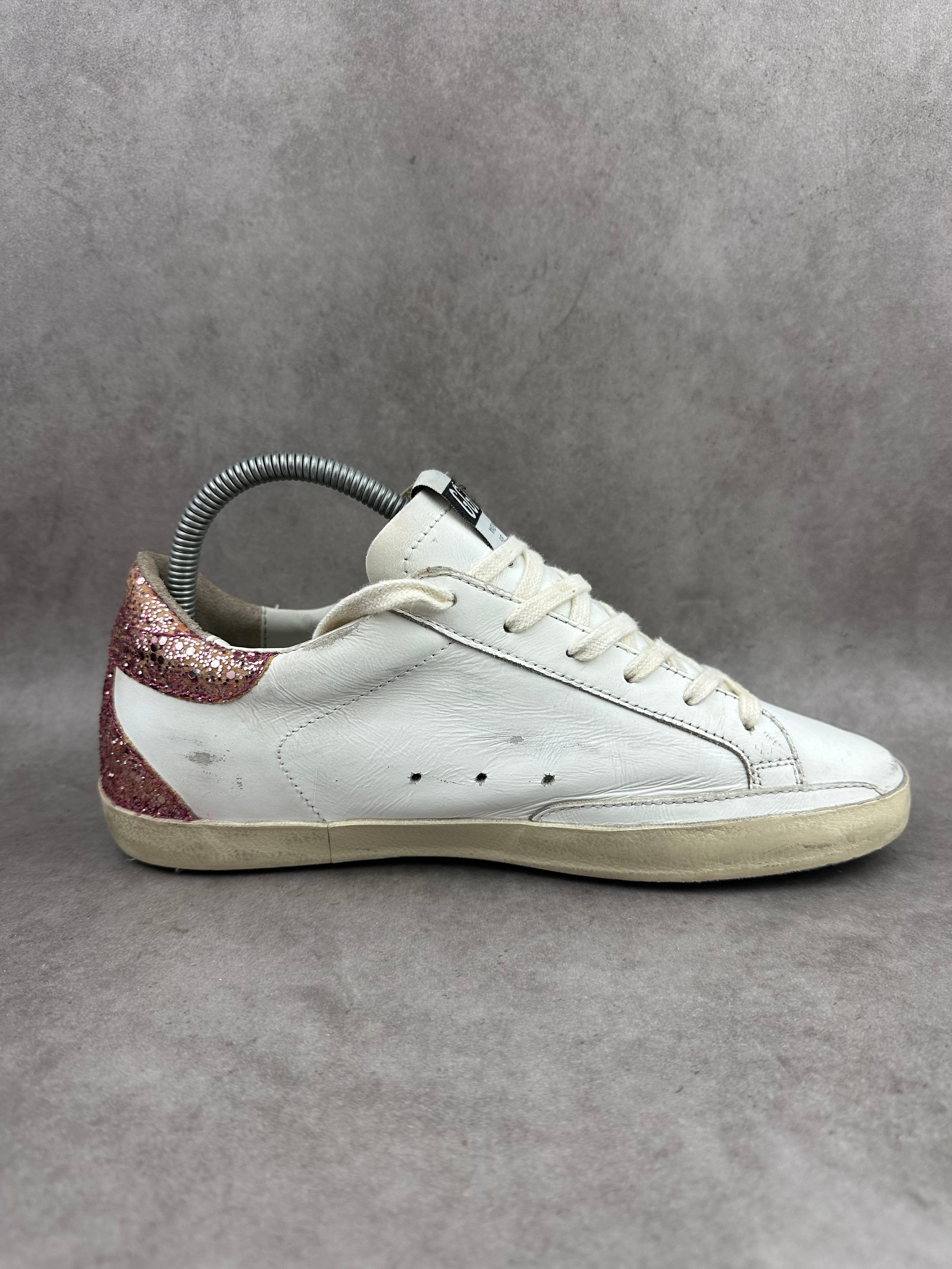 Golden Goose superstar T39