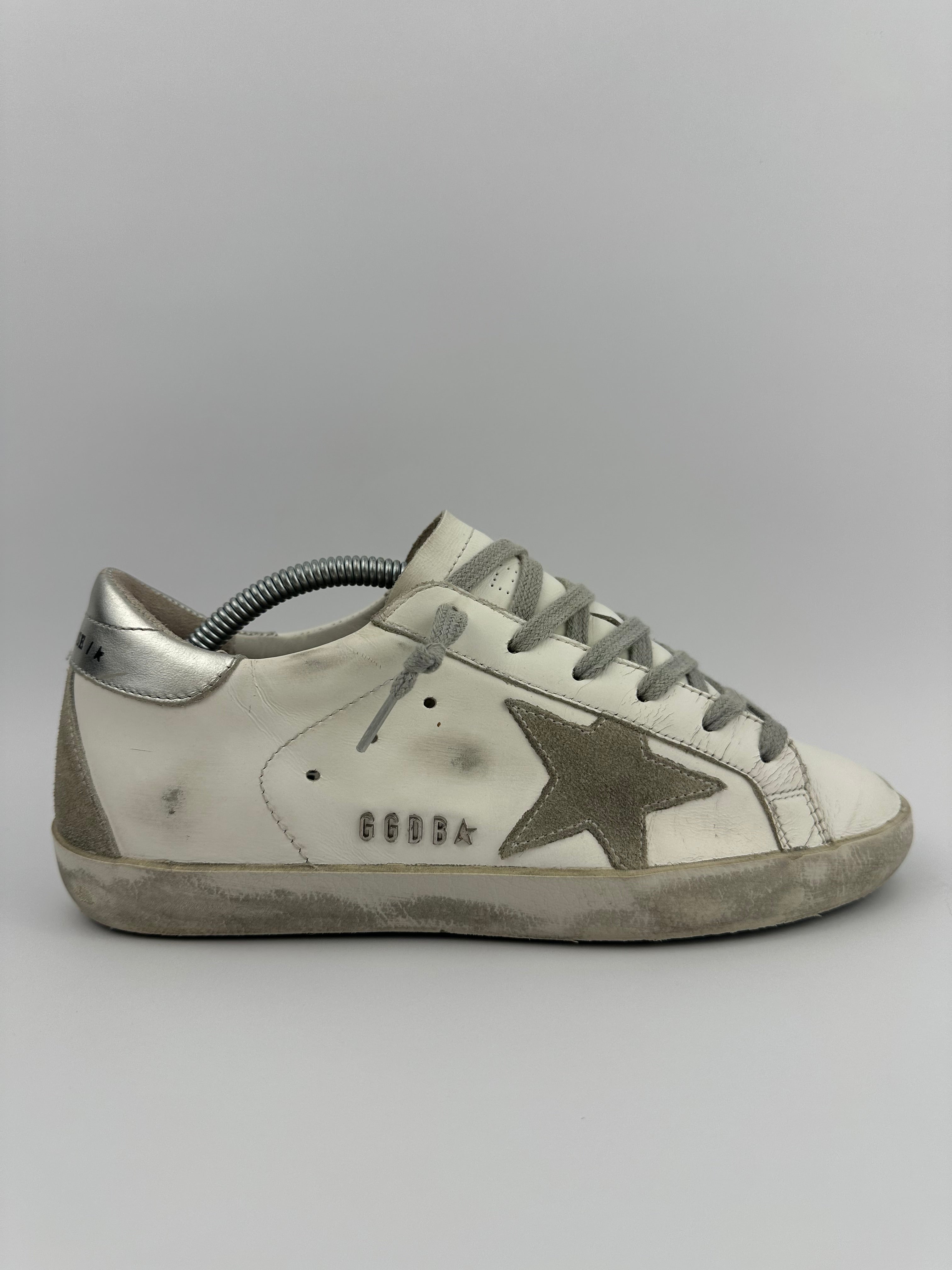 Golden Goose superstar T36