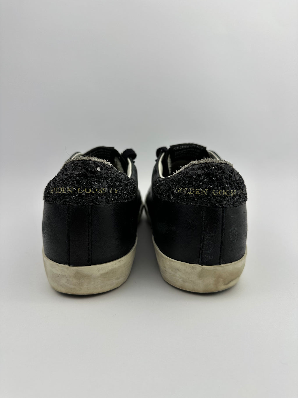 Golden Goose Superstar Noire T39