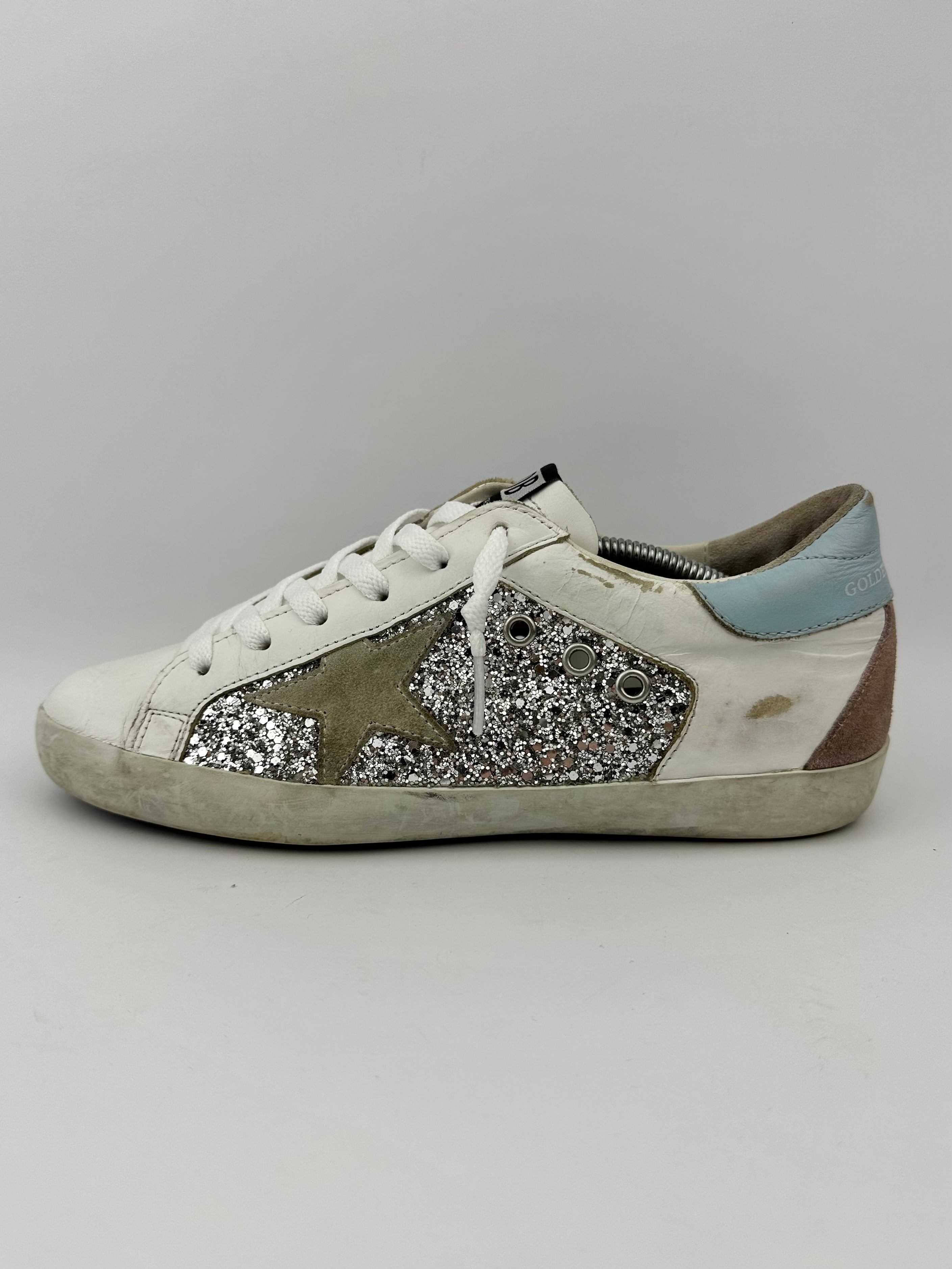 Golden Goose superstar T38