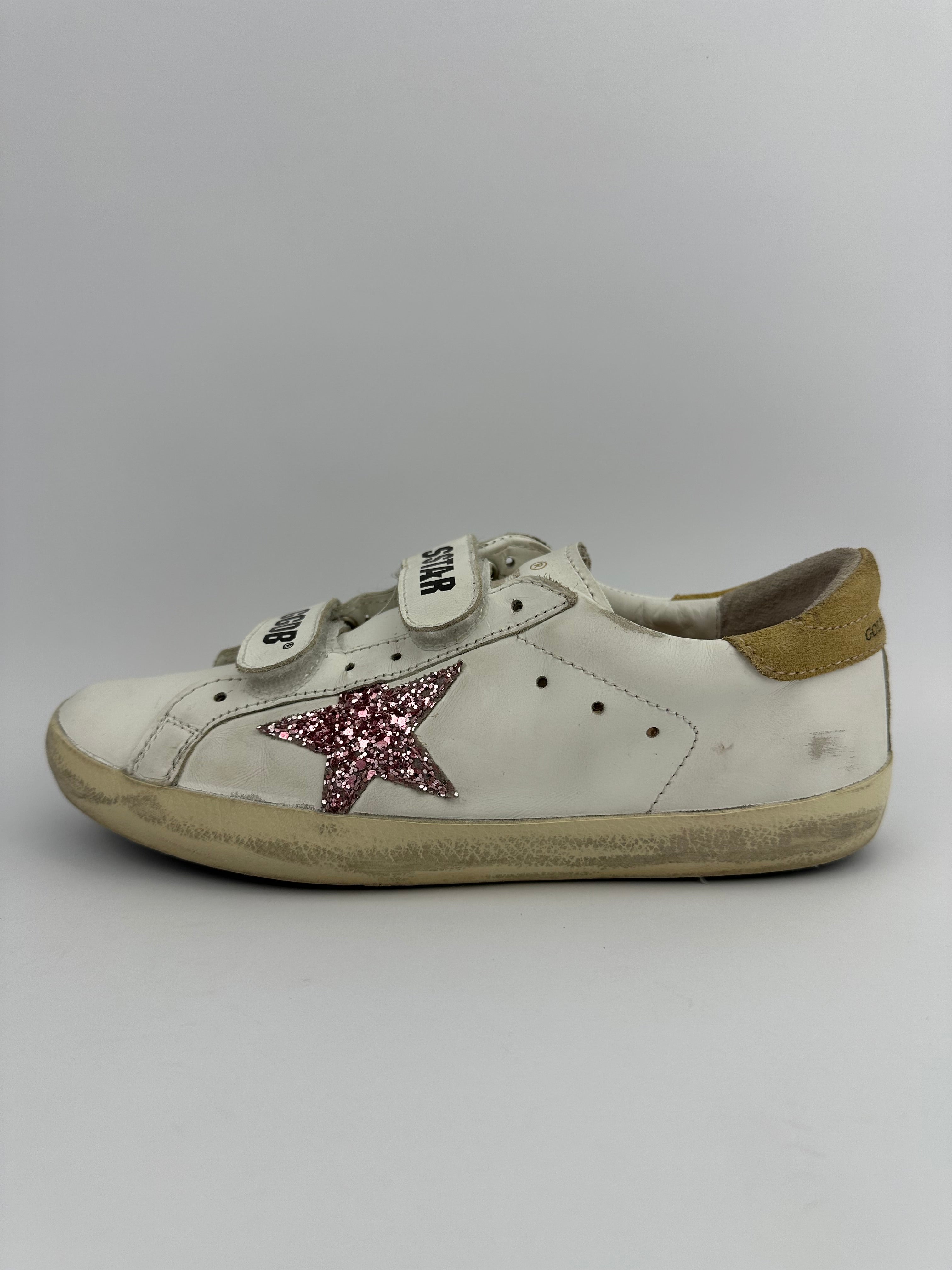 Golden Goose Superstar T35
