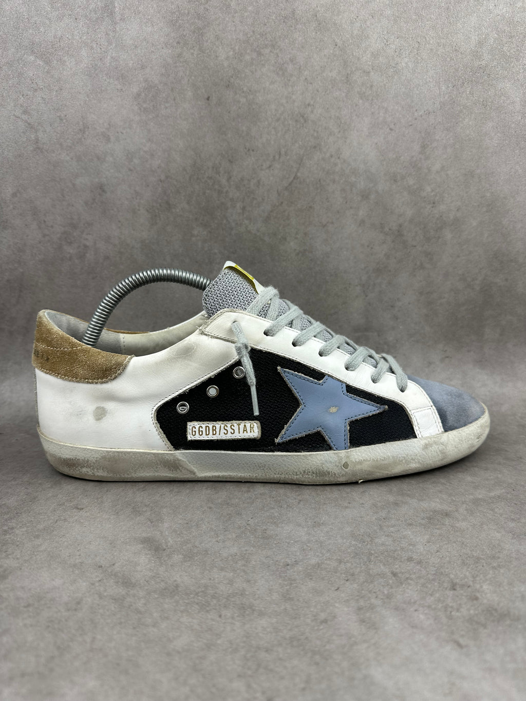 Golden Goose superstar T42