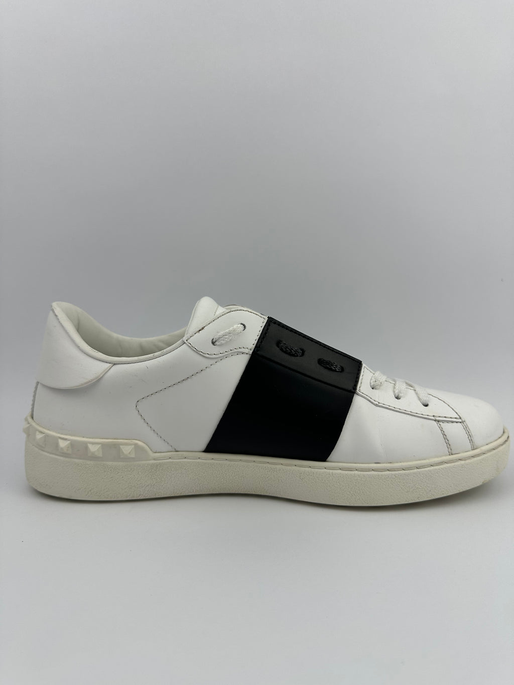 Valentino Garavani open noire T42,5