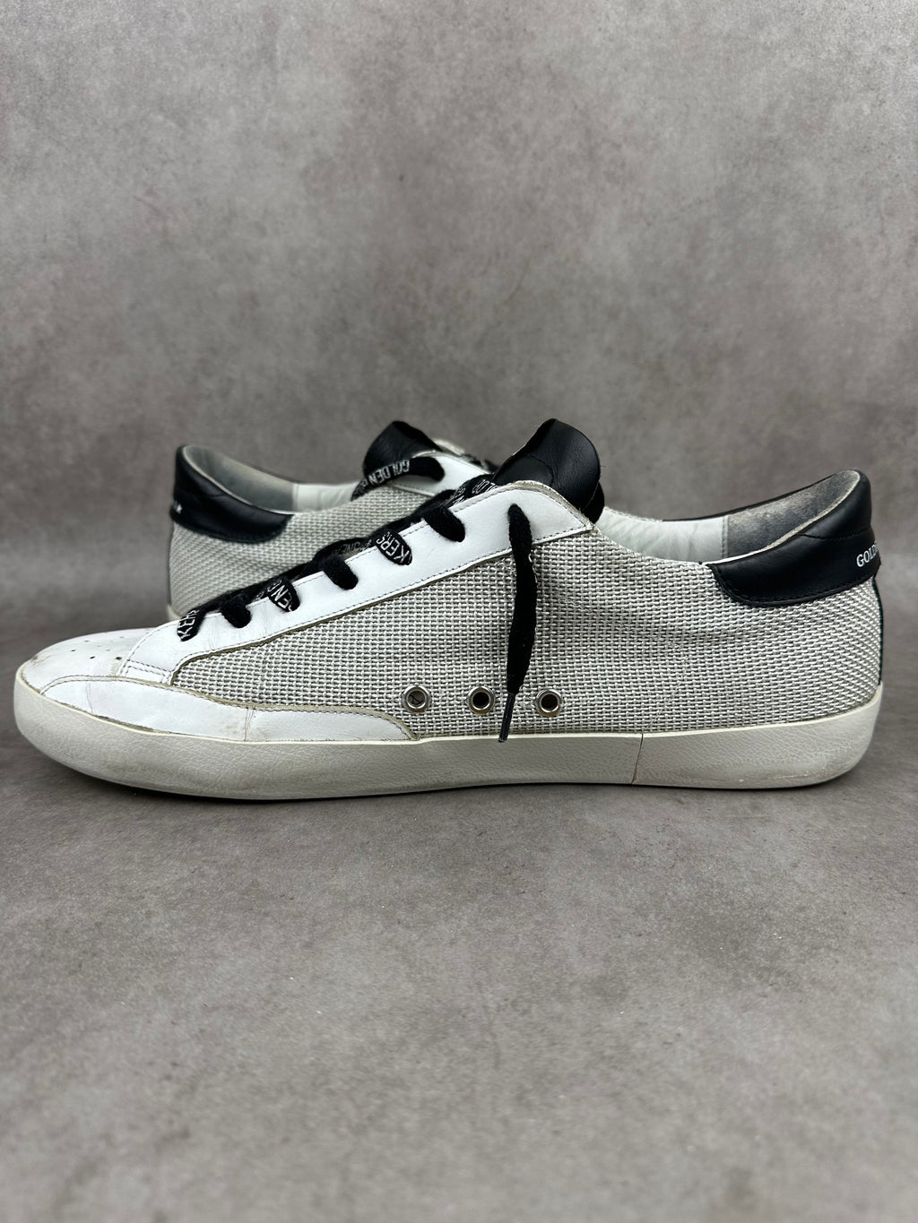 Golden Goose superstar jaune T46