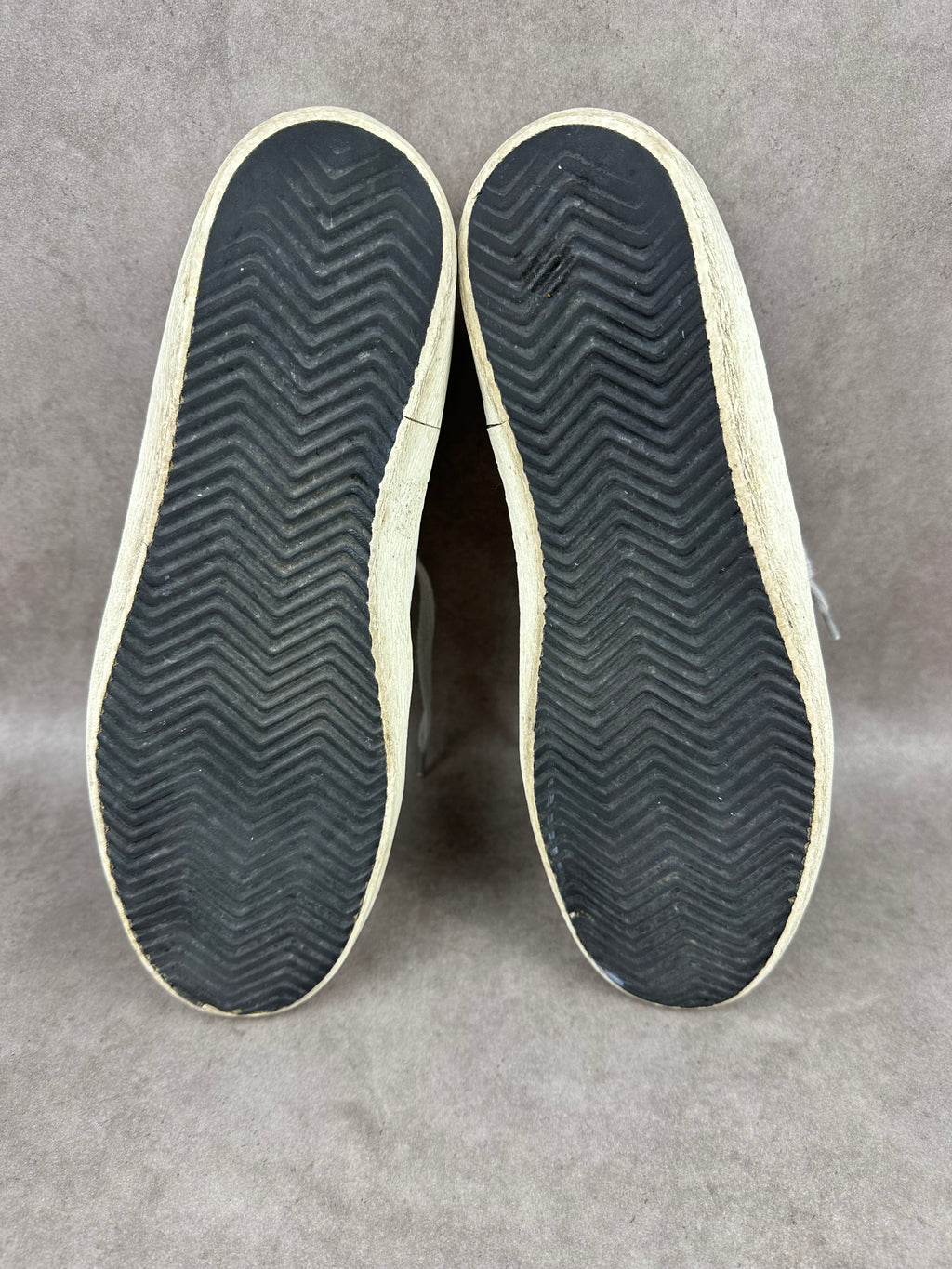 Golden Goose superstar T43