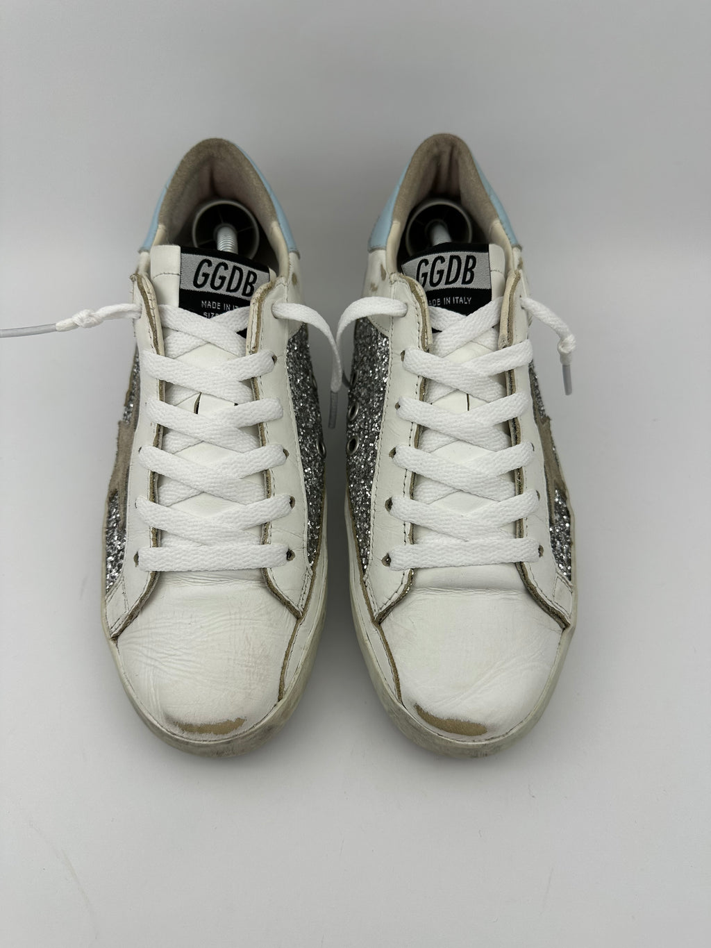 Golden Goose superstar T38