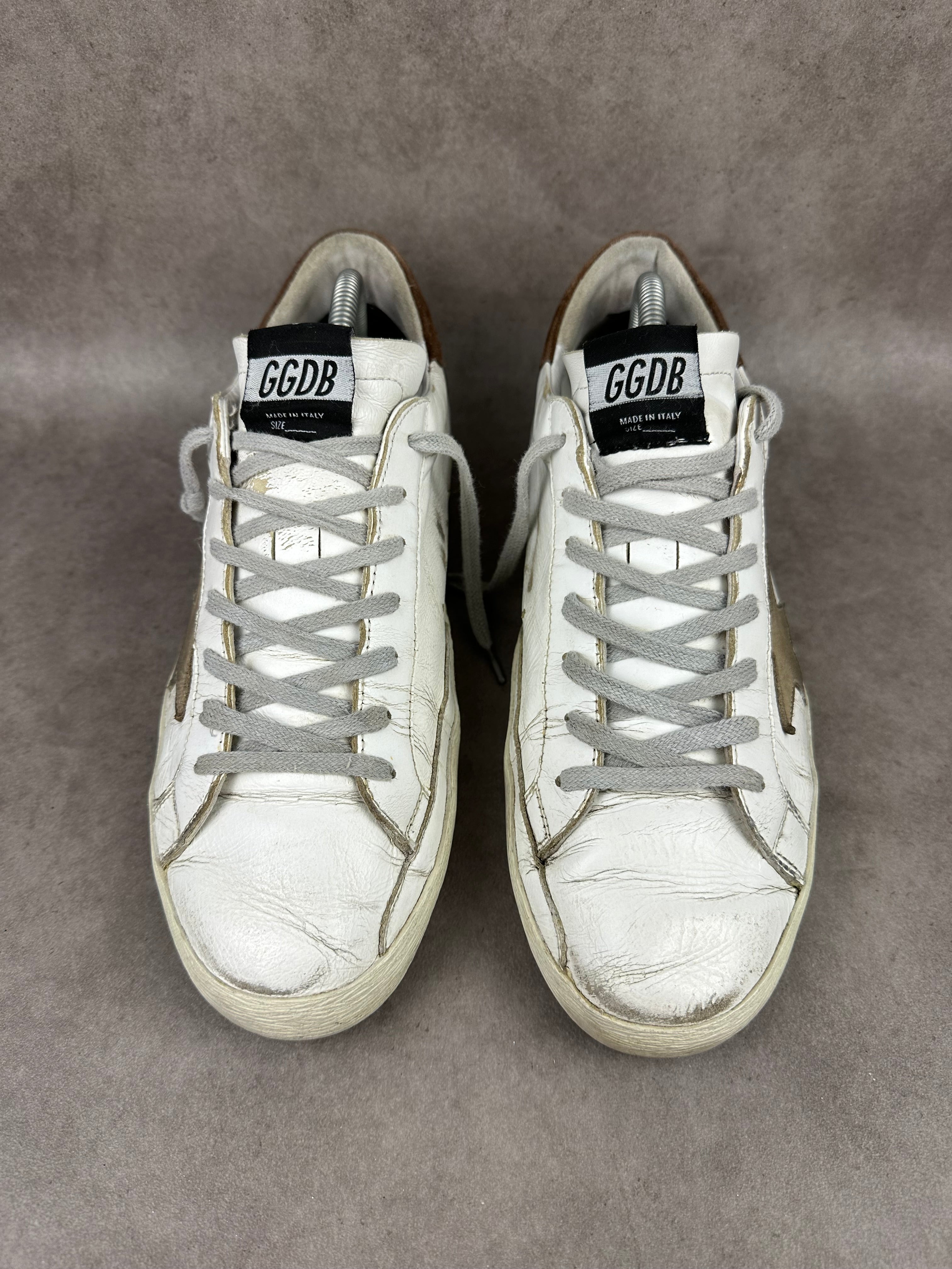 Golden Goose superstar T43