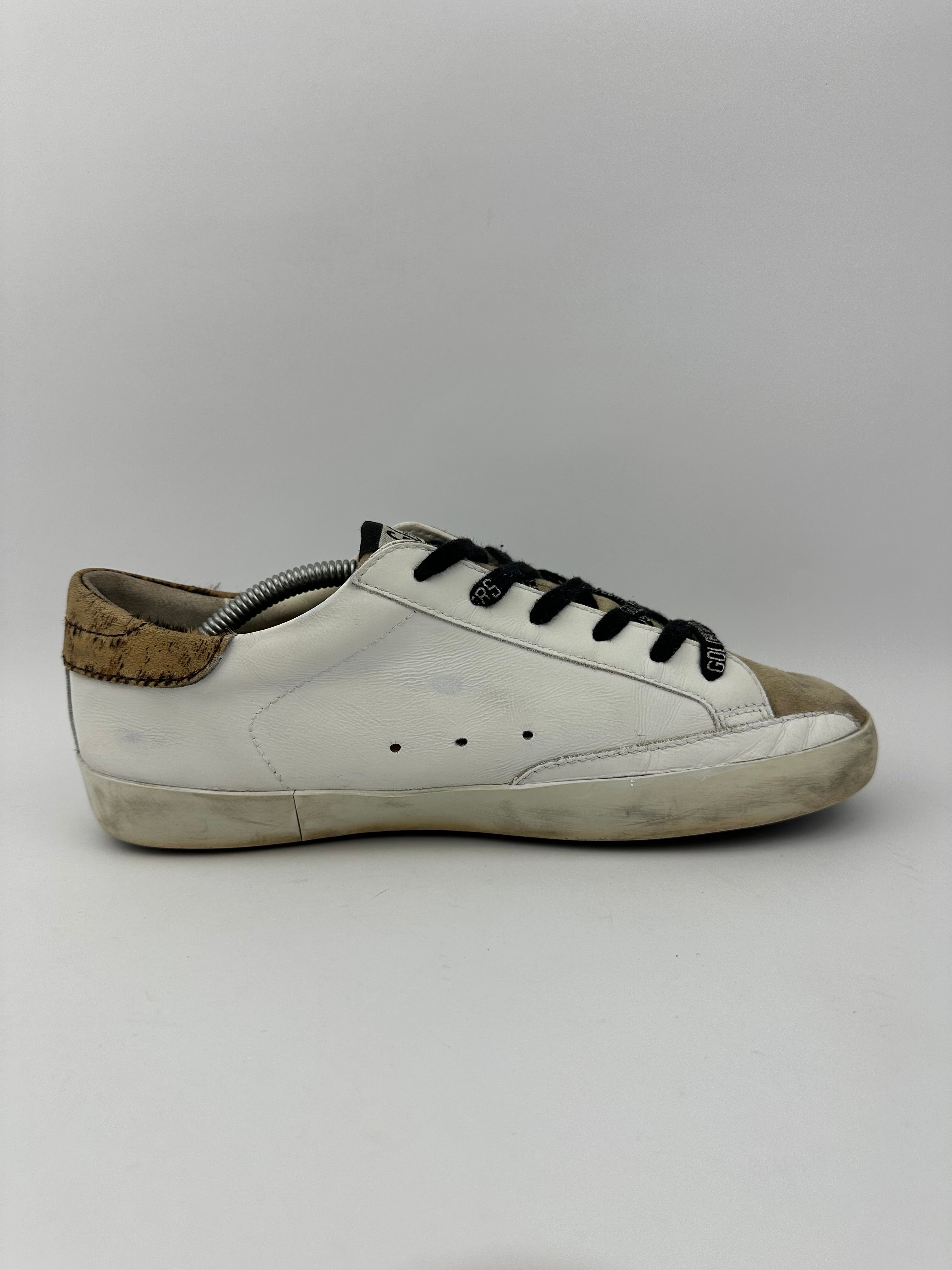 Golden Goose Superstar T37