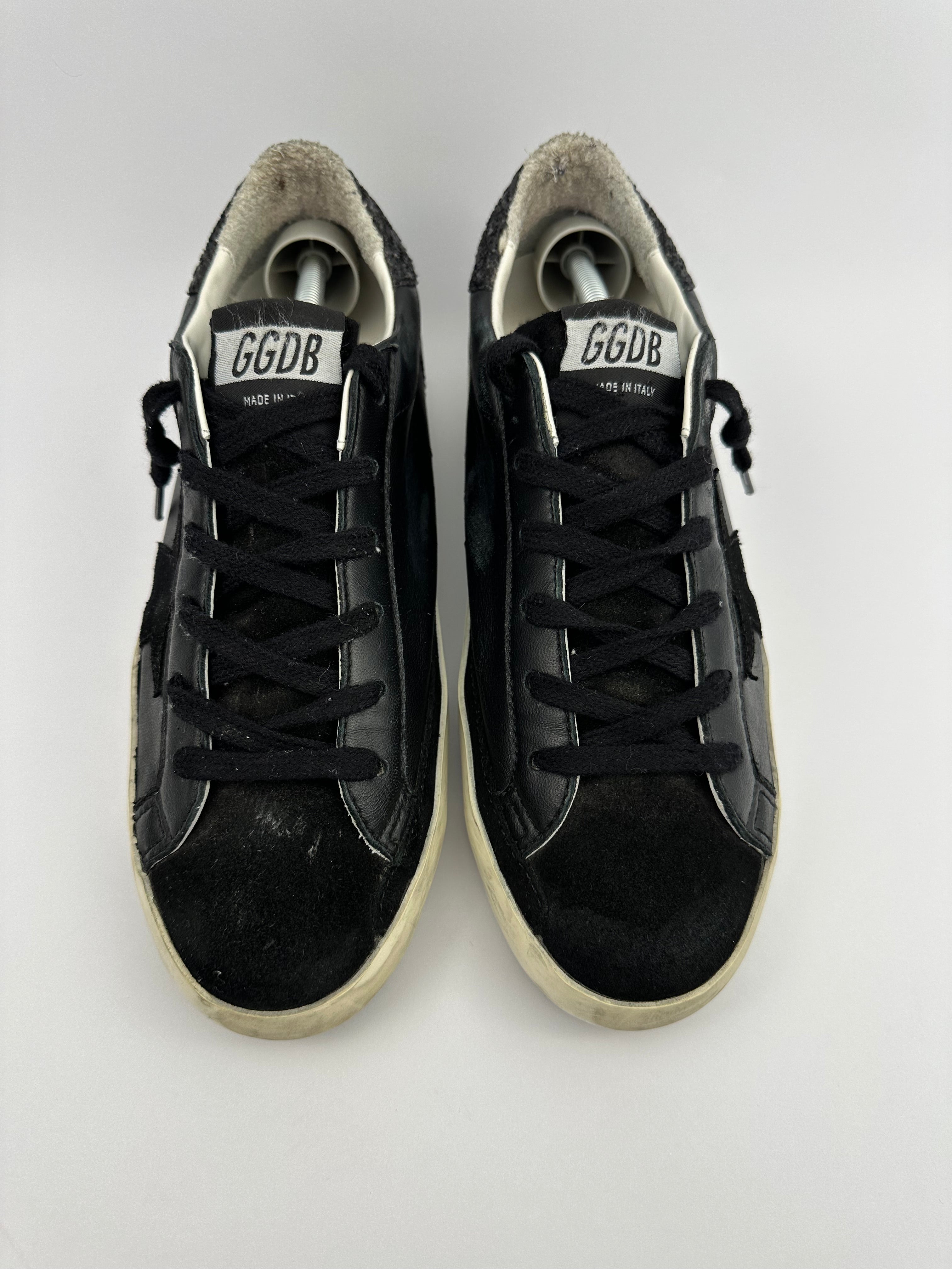 Golden Goose Superstar Noire T39