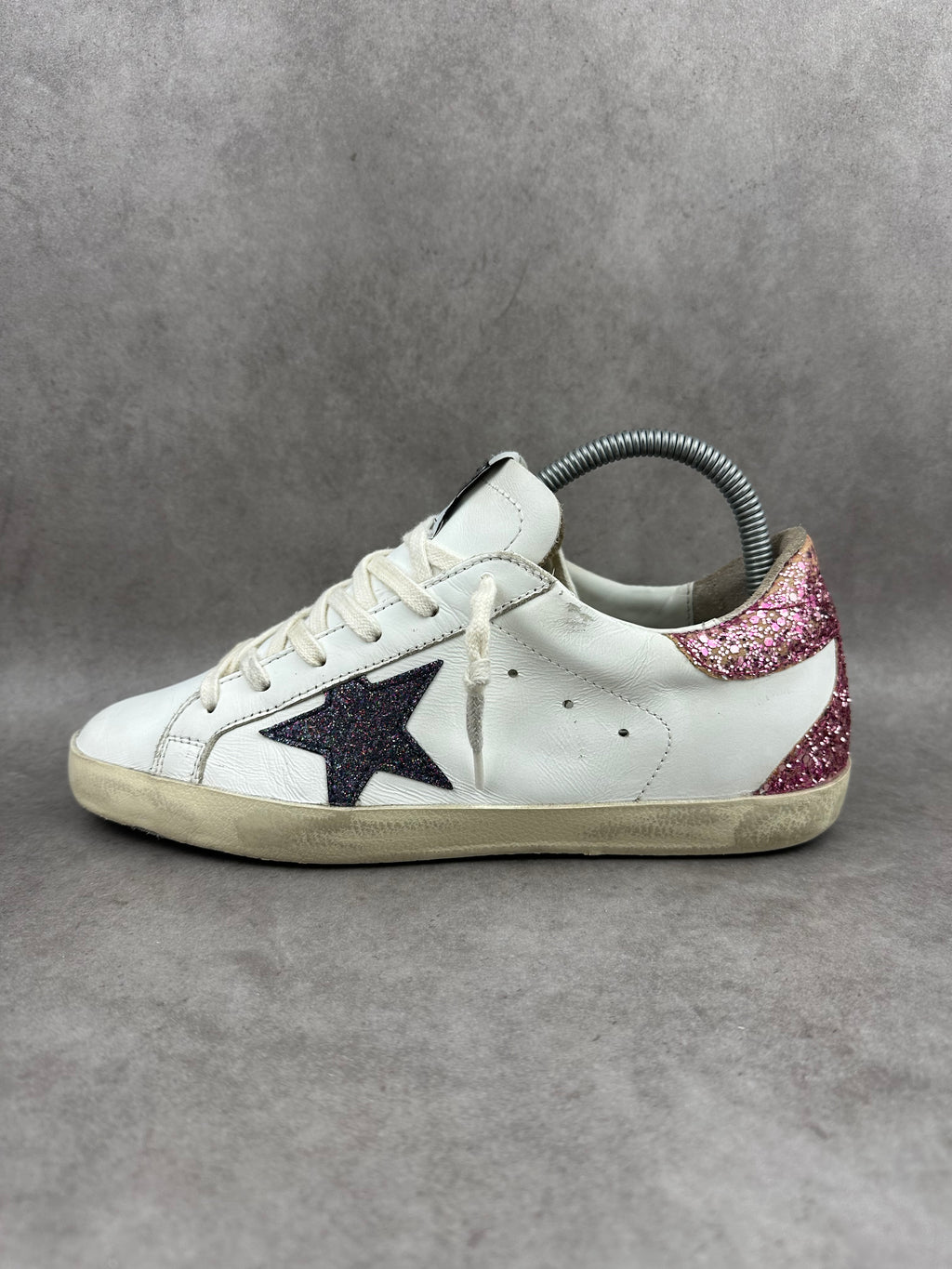 Golden Goose superstar T39
