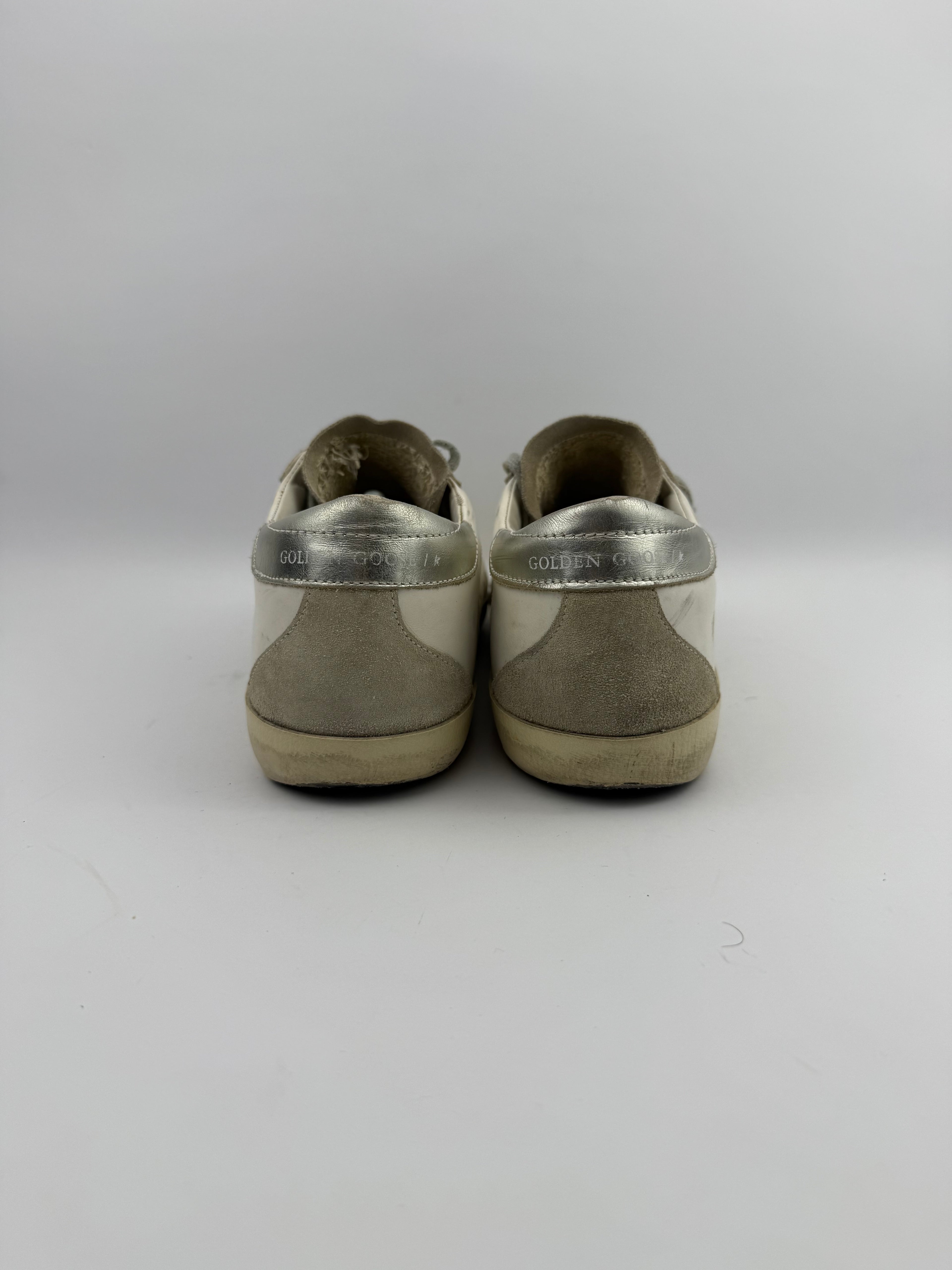 Golden Goose Superstar T39