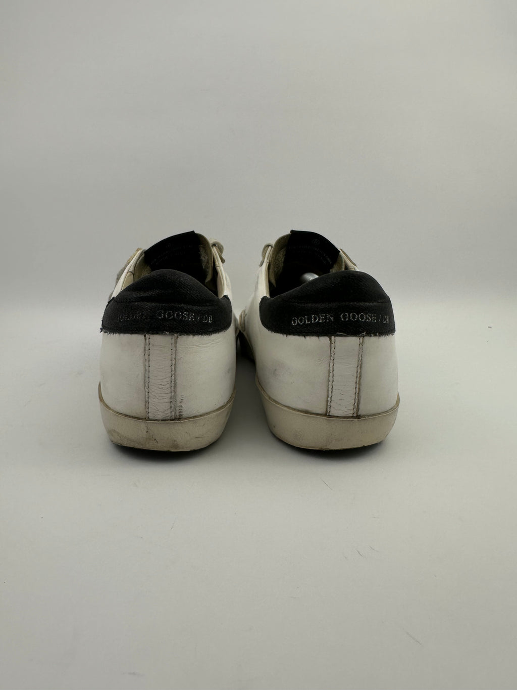 Golden Goose Superstar T39