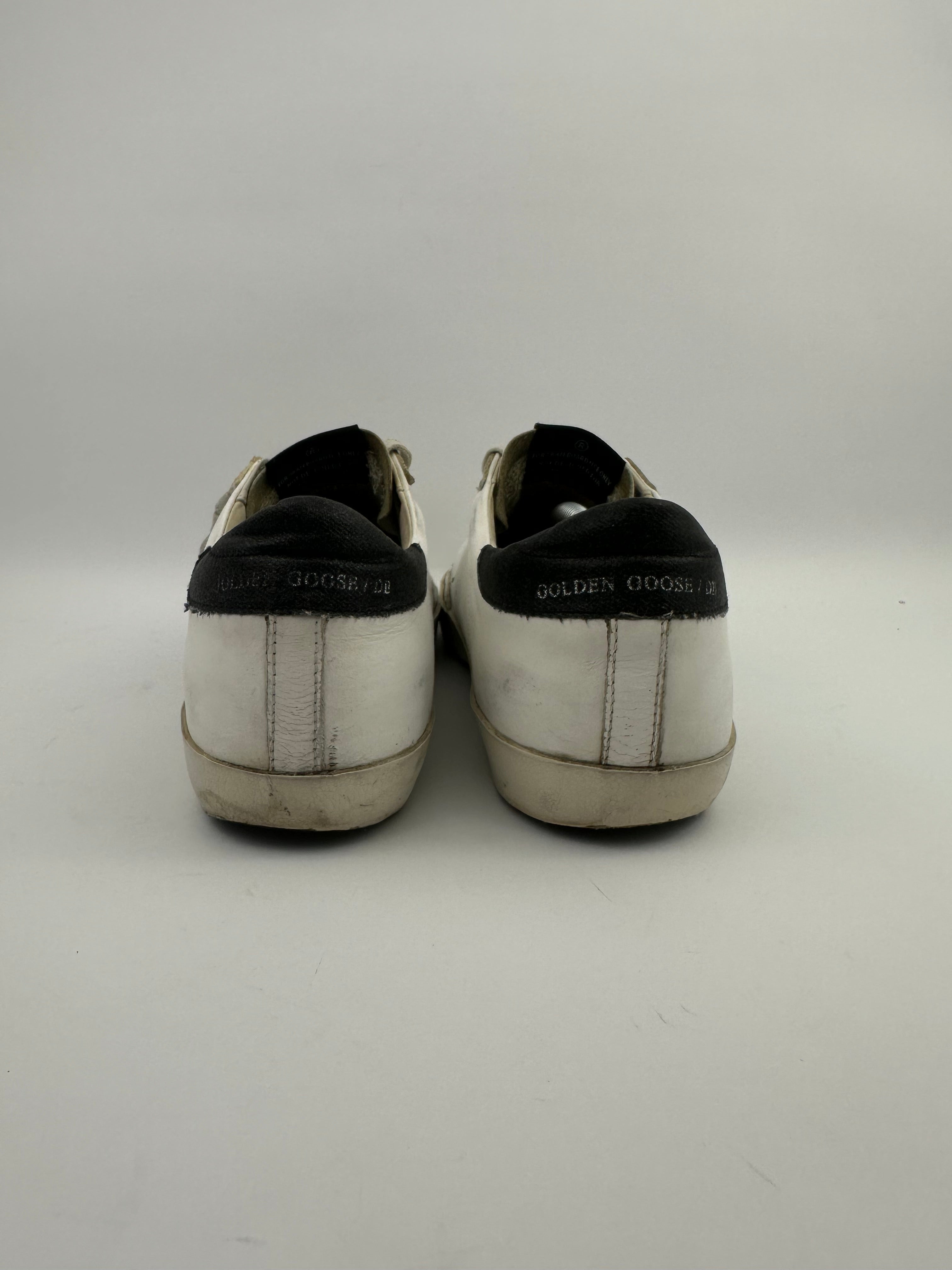 Golden Goose Superstar T39