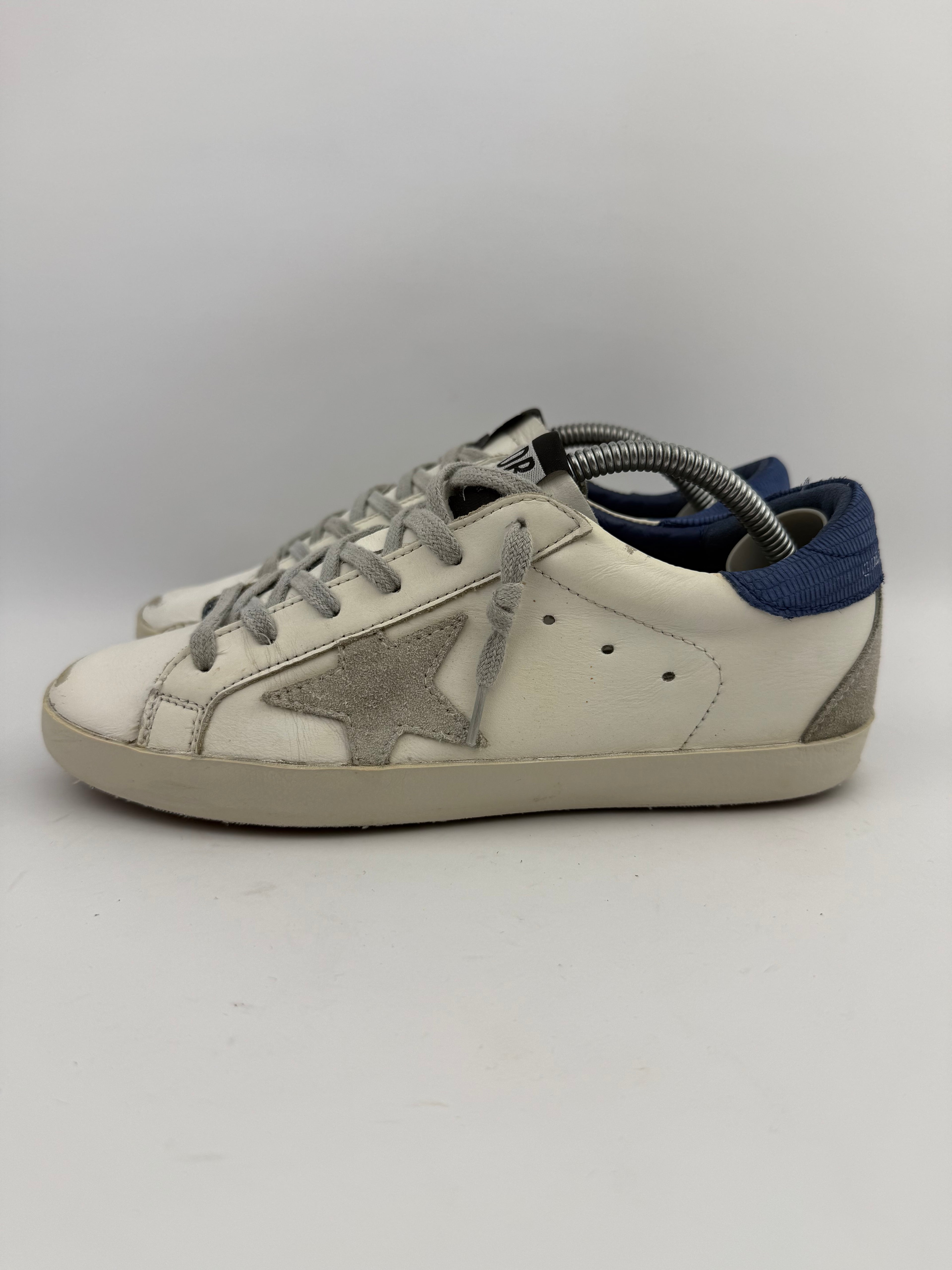 Golden Goose Superstar T37