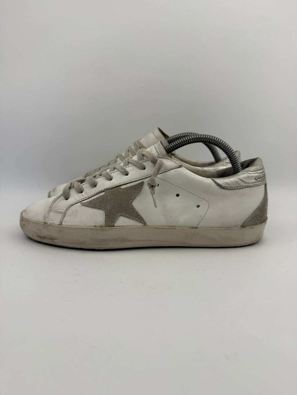 Golden Goose superstar T41