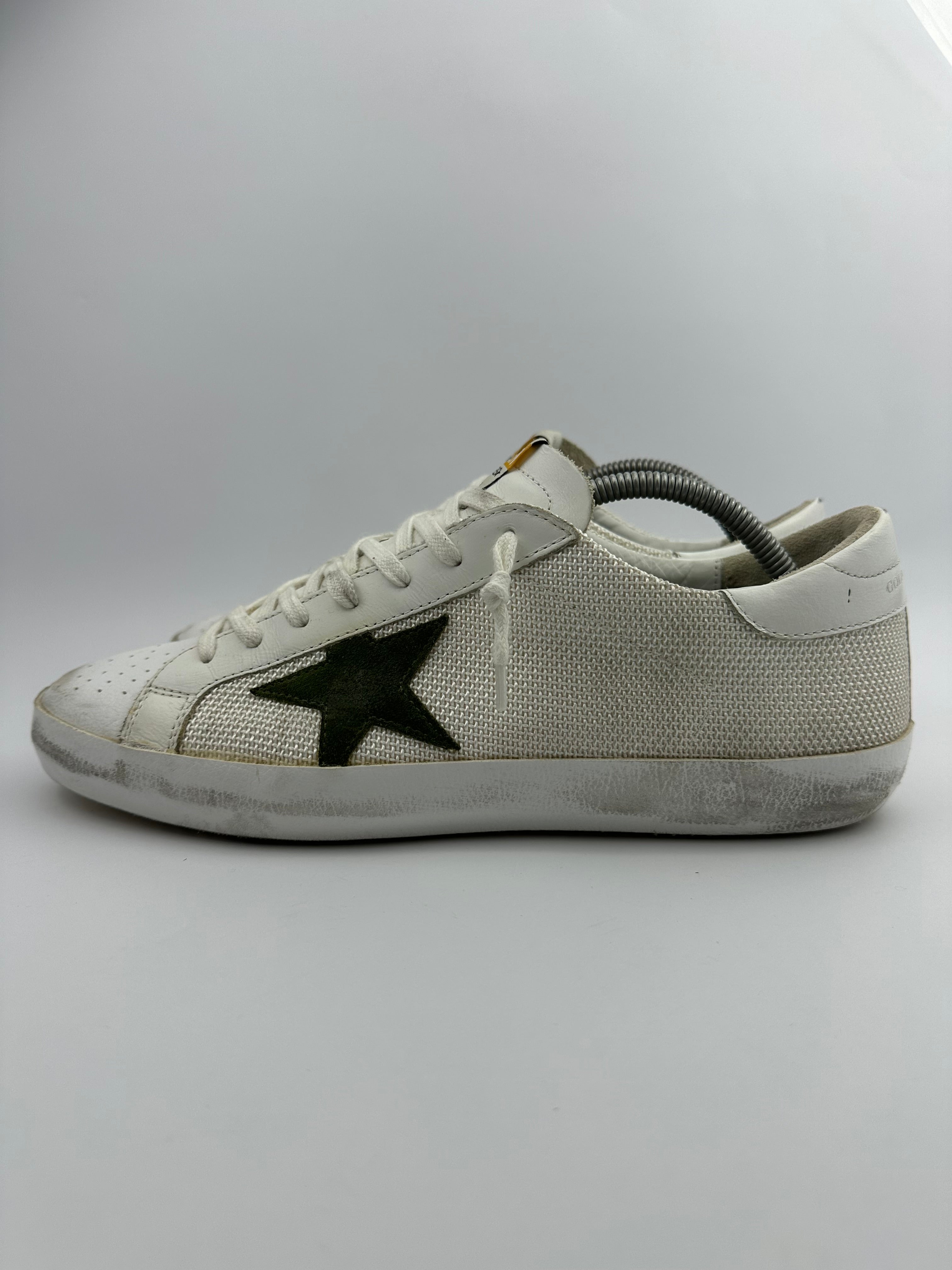 Golden Goose Superstar White/green T44