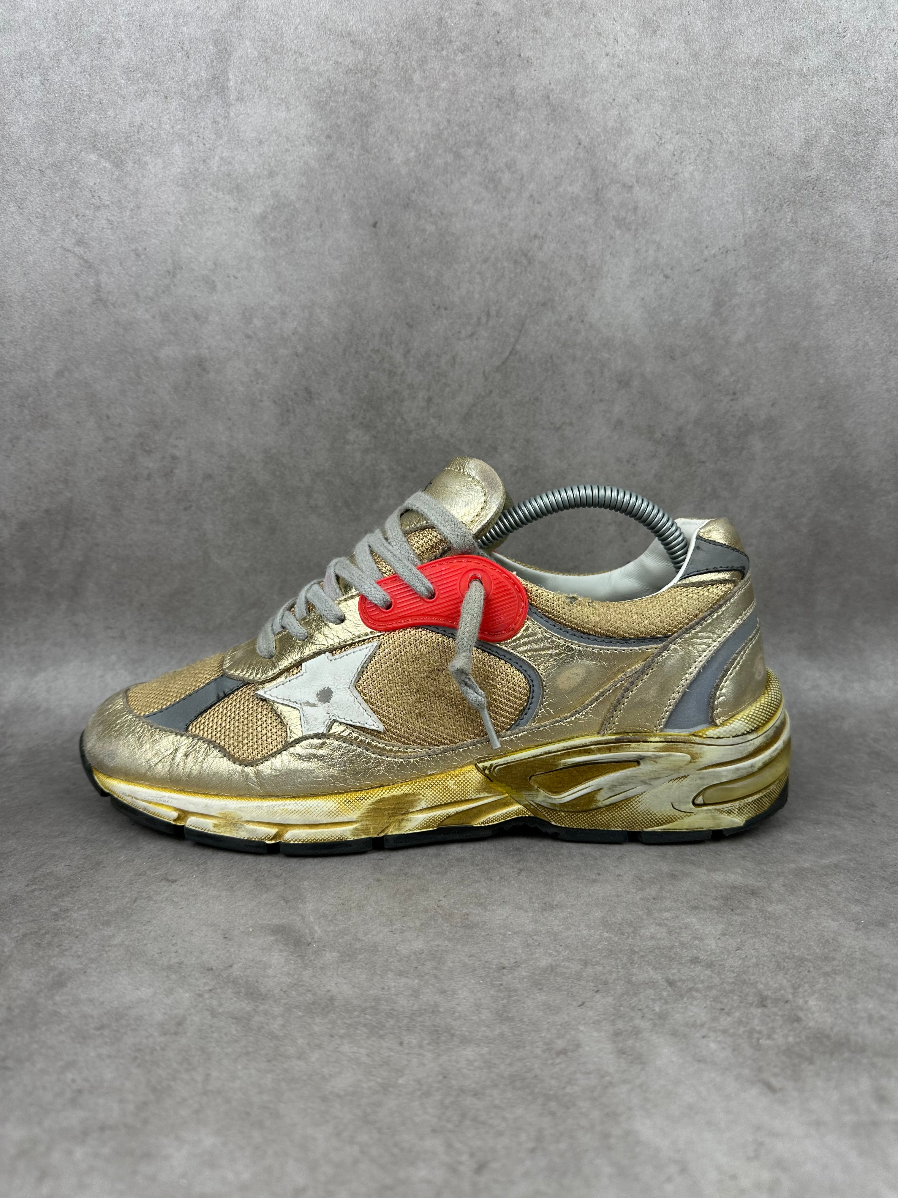 Golden Goose Dad-star doré T40