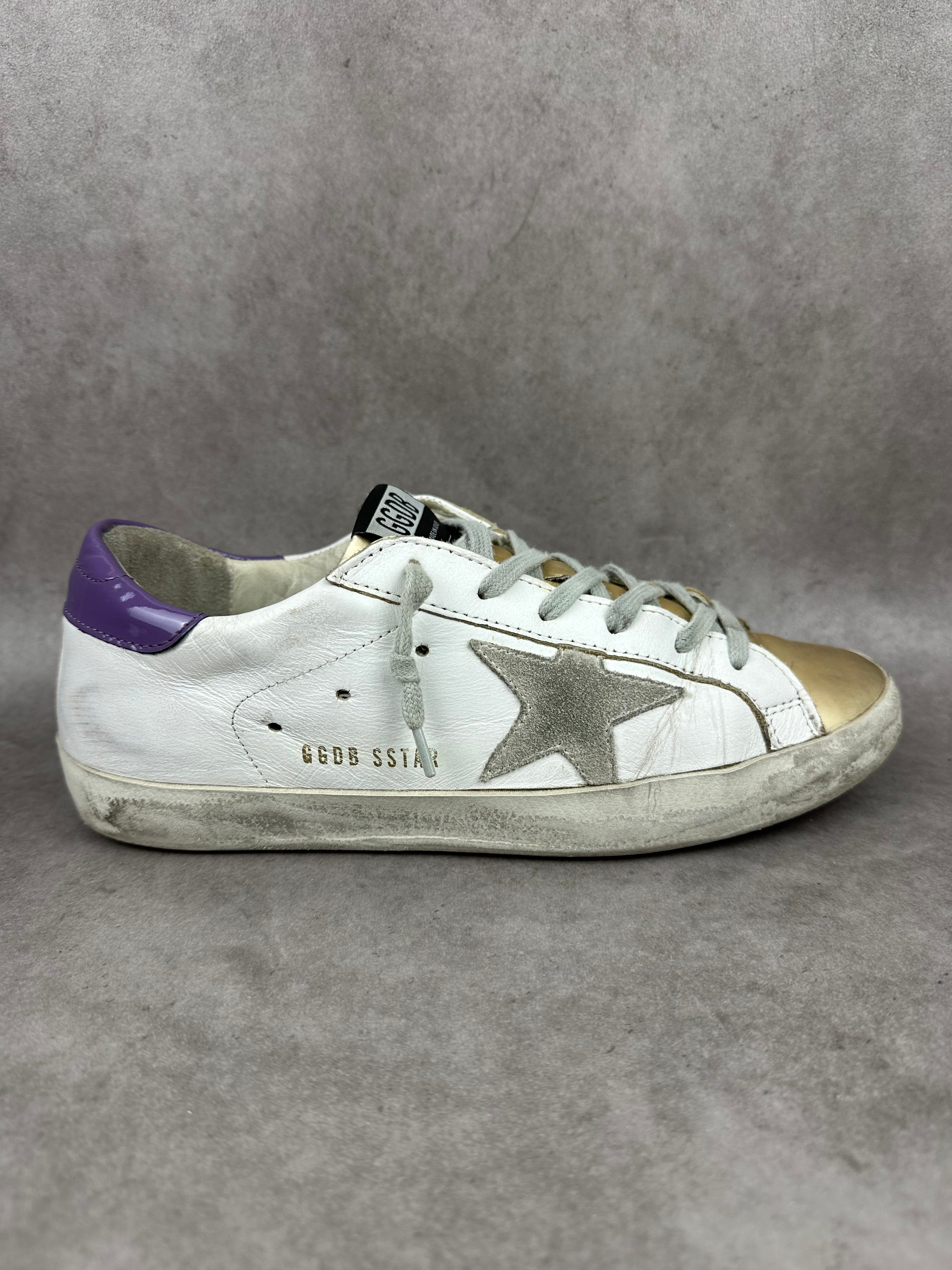 Golden Goose Superstar T39
