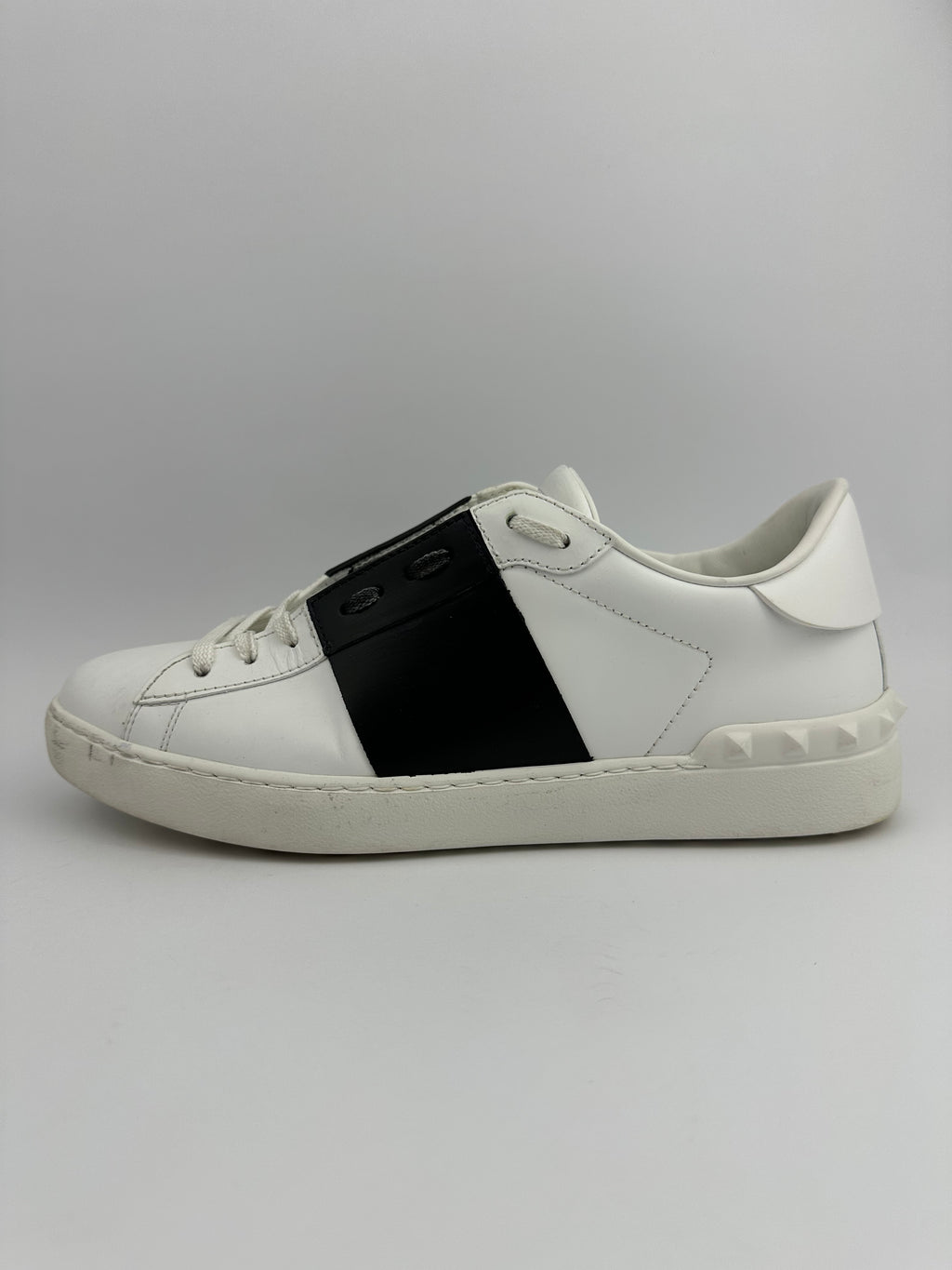 Valentino Garavani Open noire T41