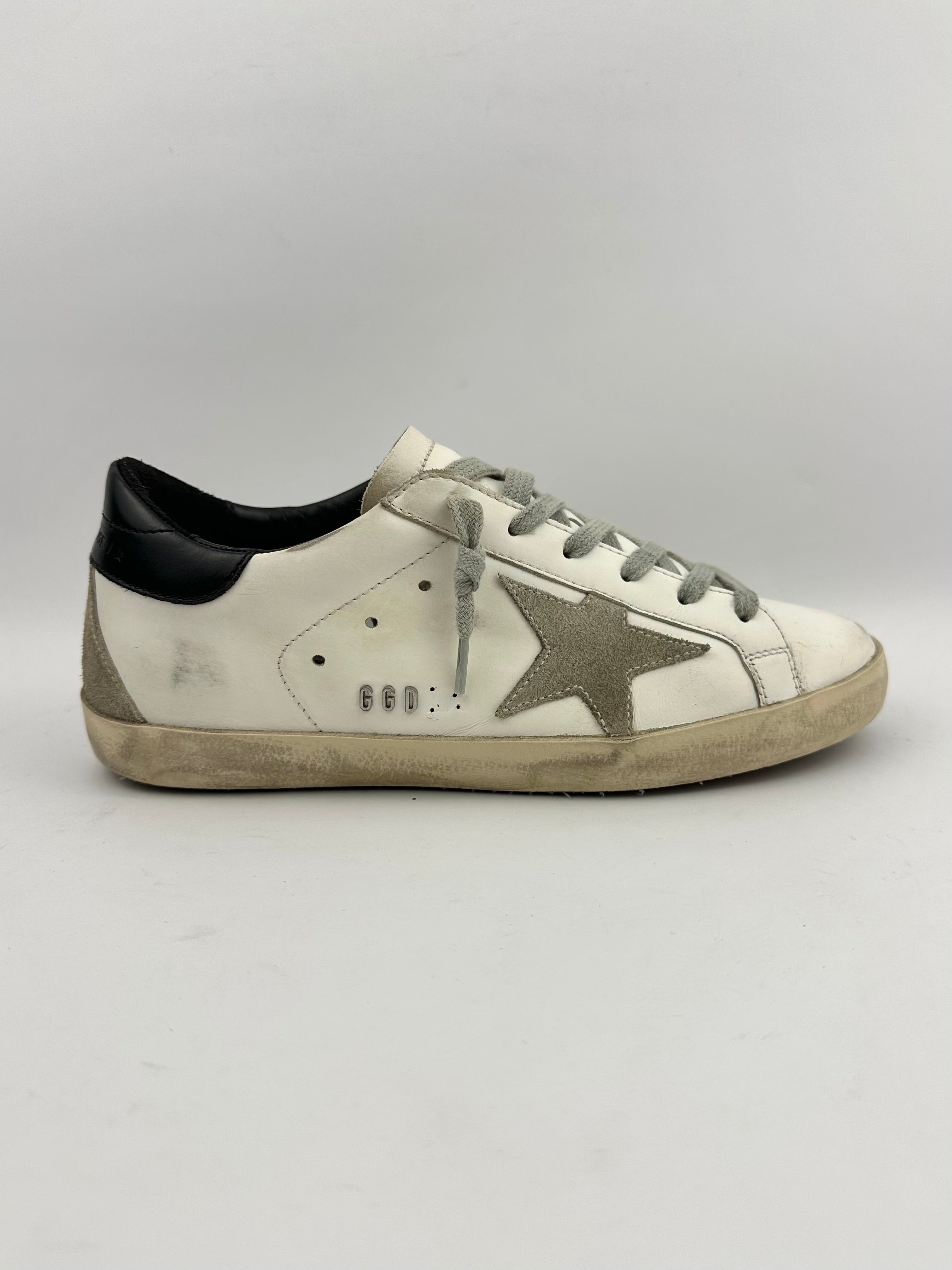 Golden Goose Superstar T36