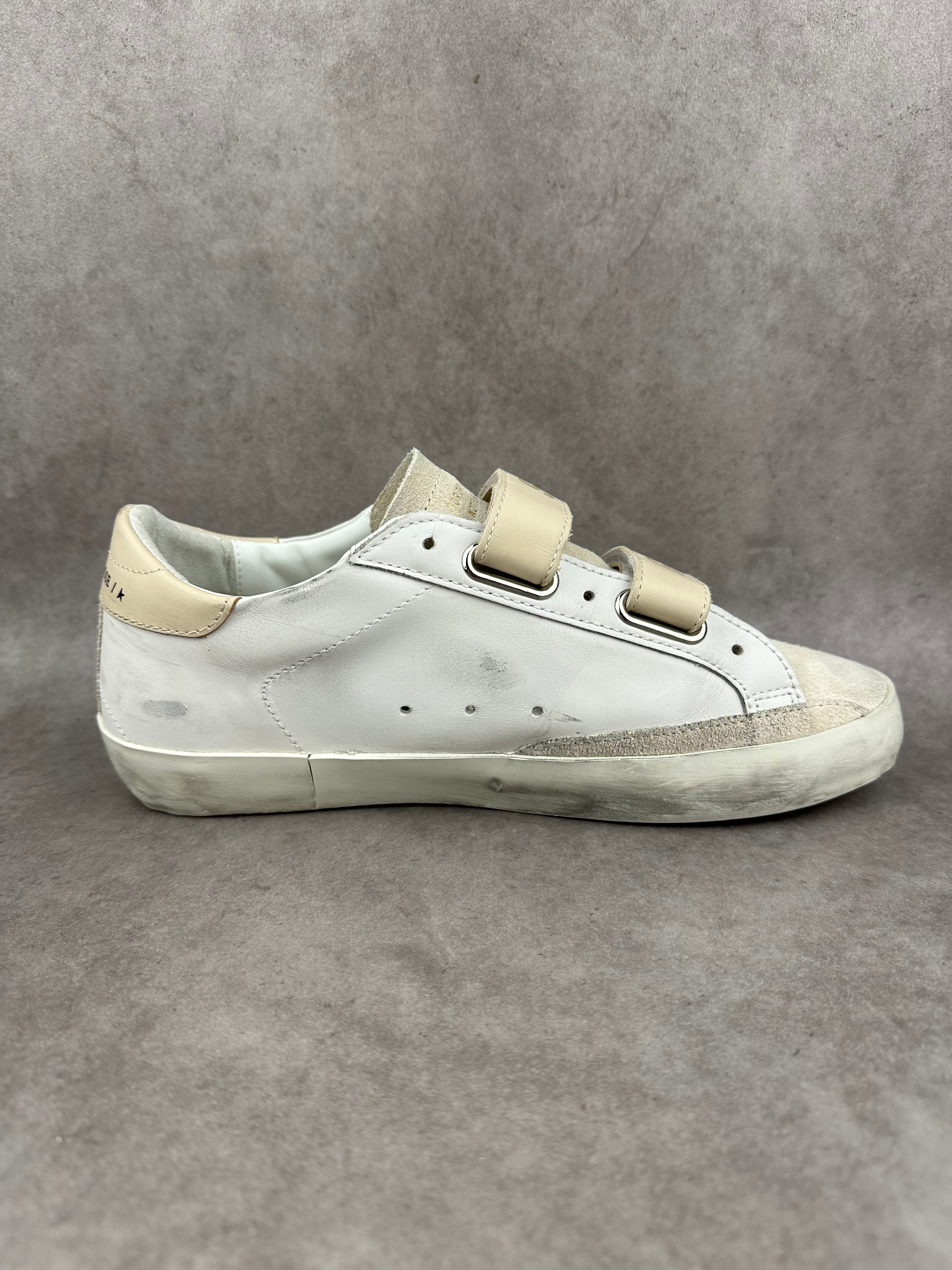 Golden Goose OldSchool beige T39