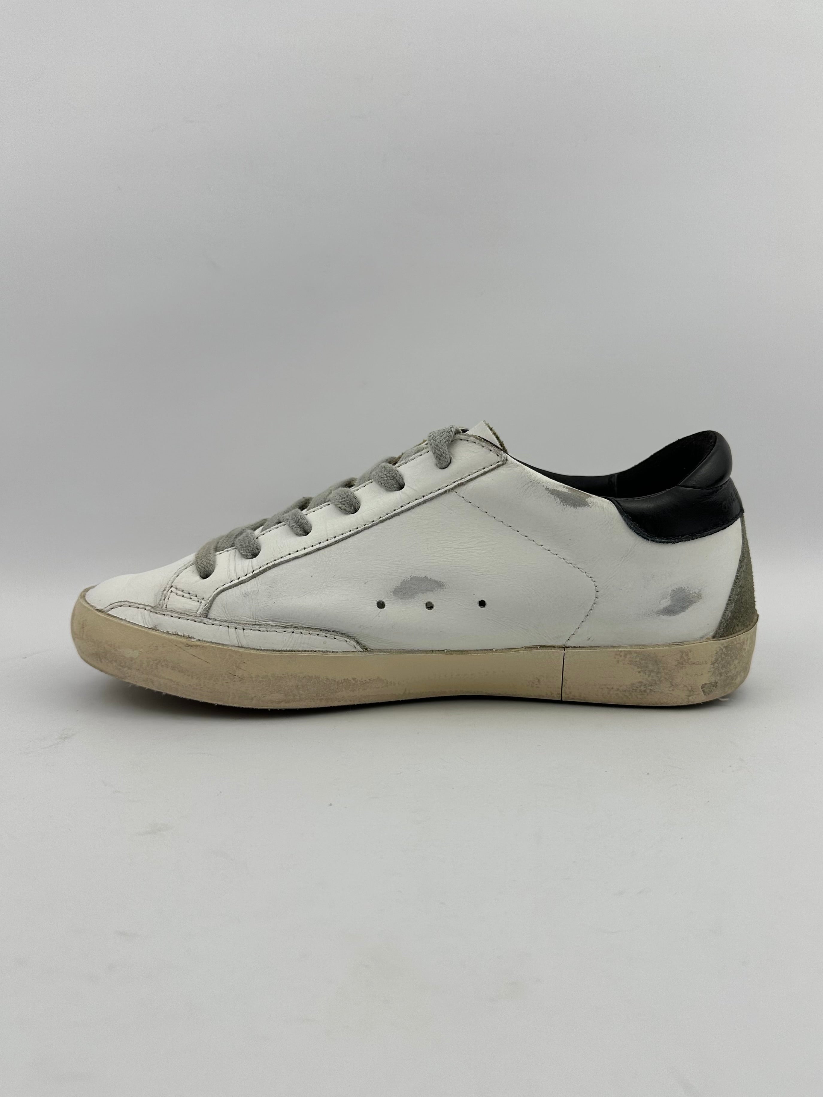 Golden Goose Superstar T36