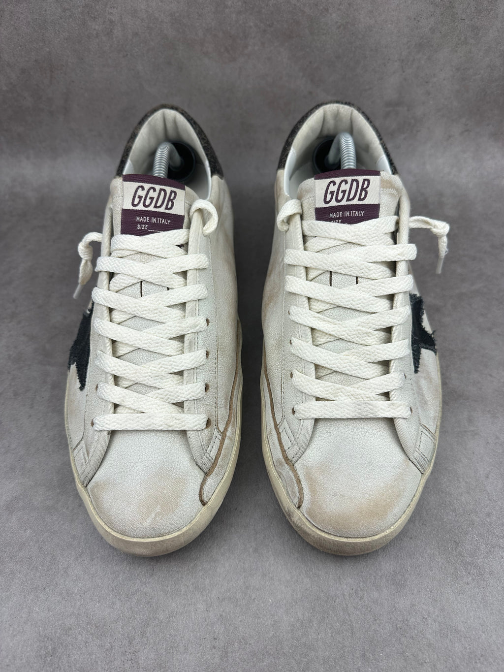 Golden Goose superstar T44