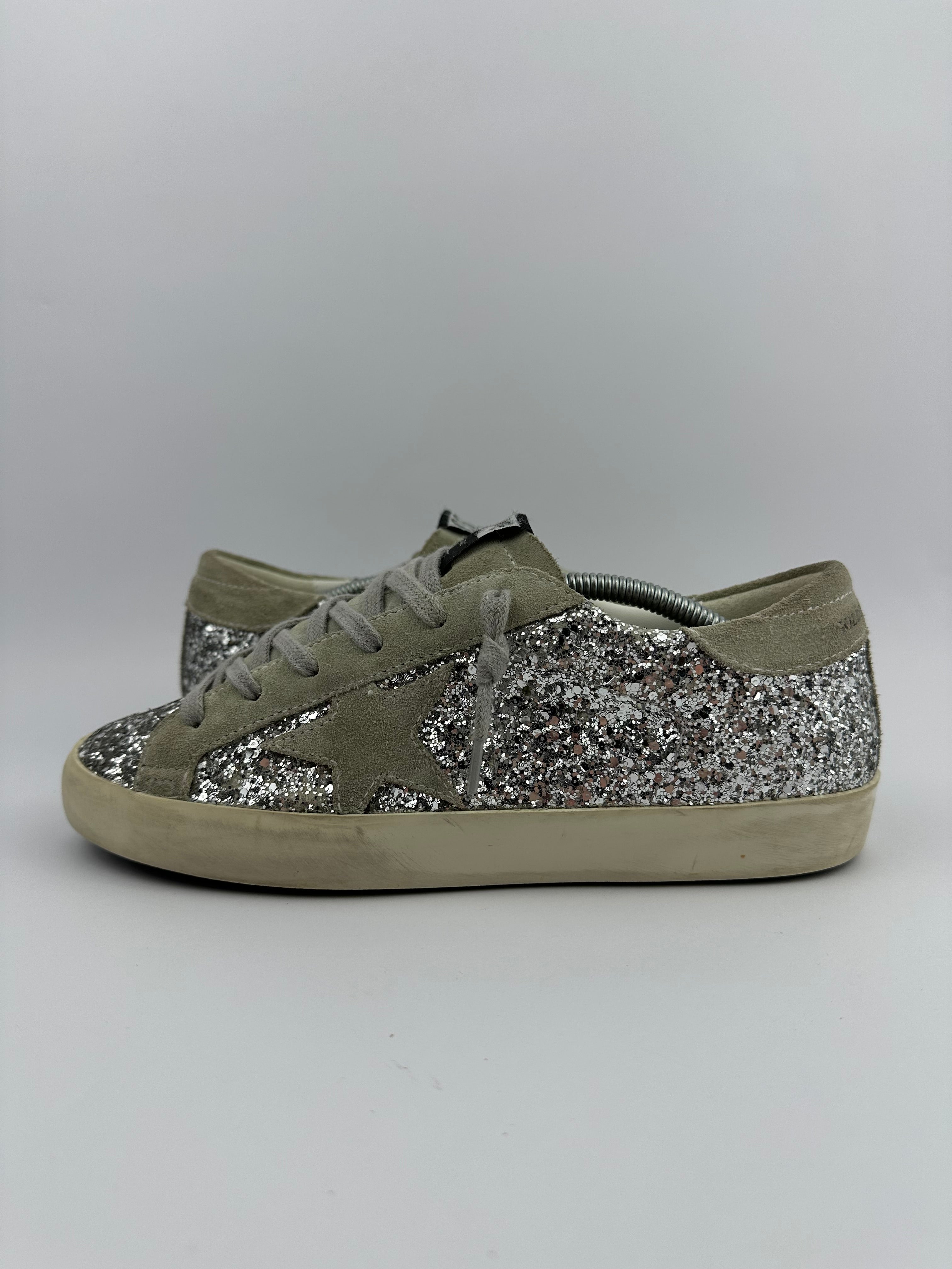 Golden Goose Superstar argenté T38