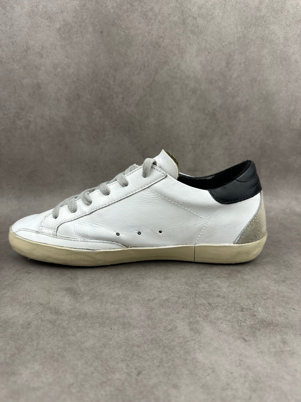 Golden Goose Superstar T37