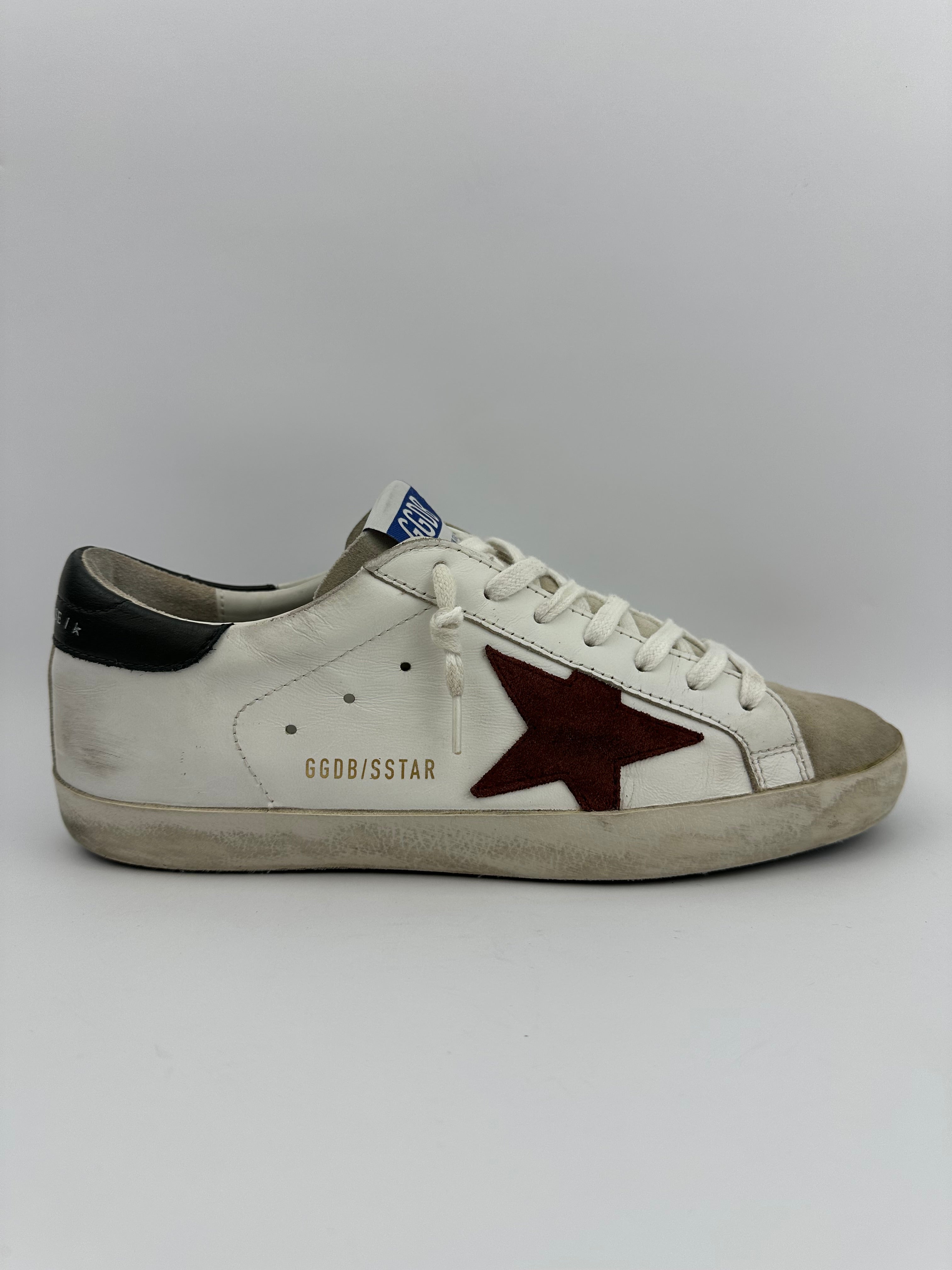 Golden Goose Superstar T39