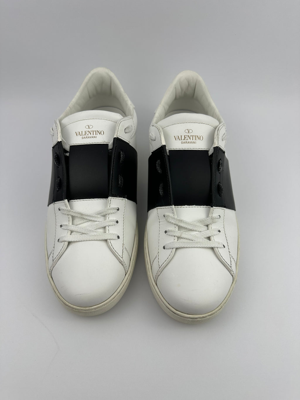 Valentino Garavani open noire T42,5