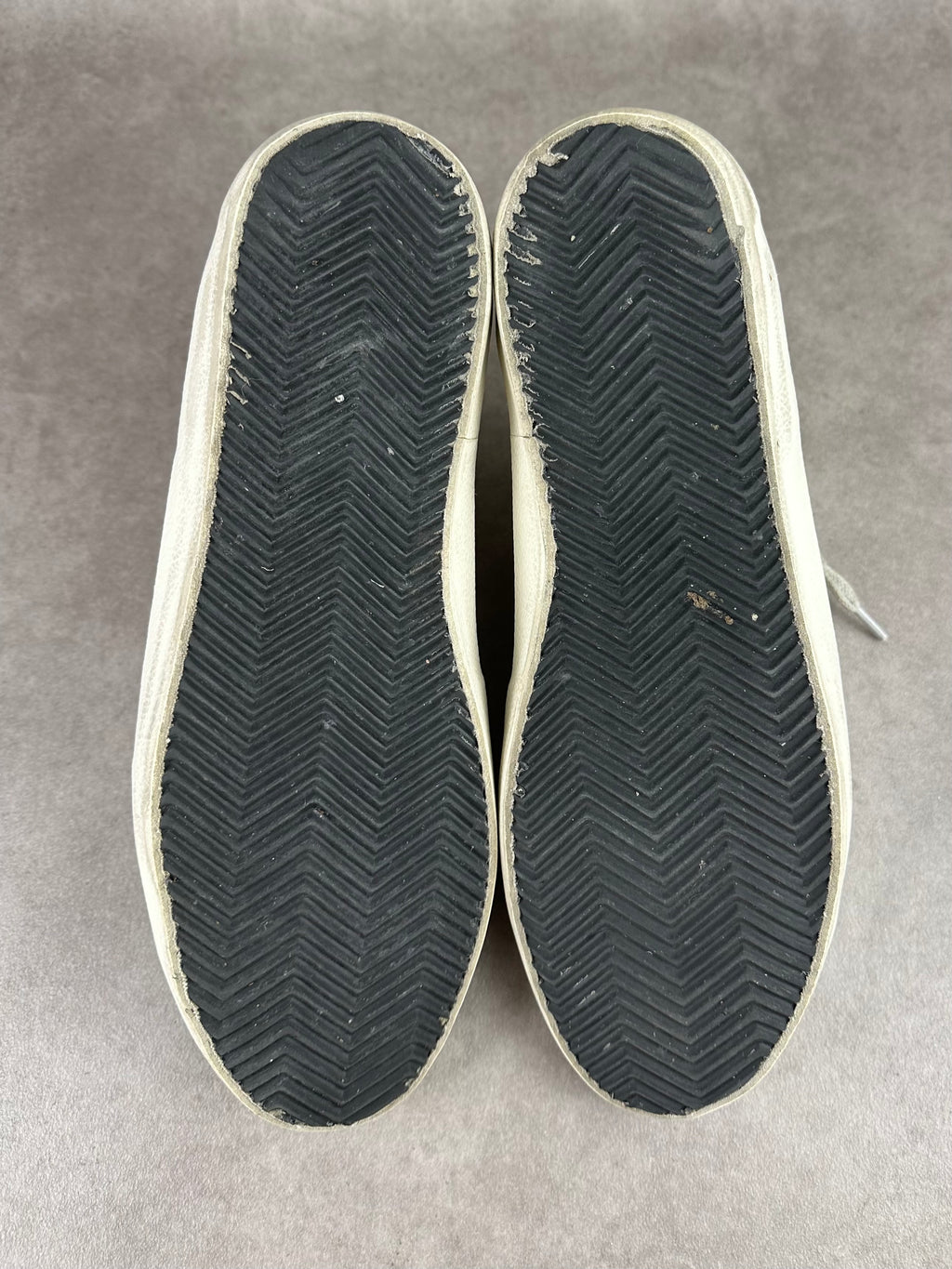 Golden Goose Superstar argenté T40-002