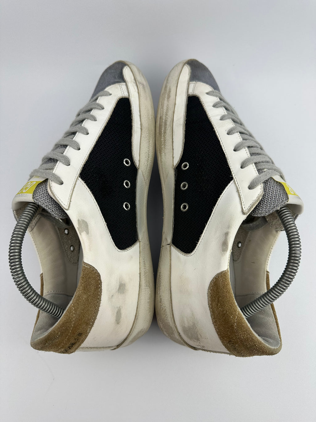 Golden Goose superstar T42