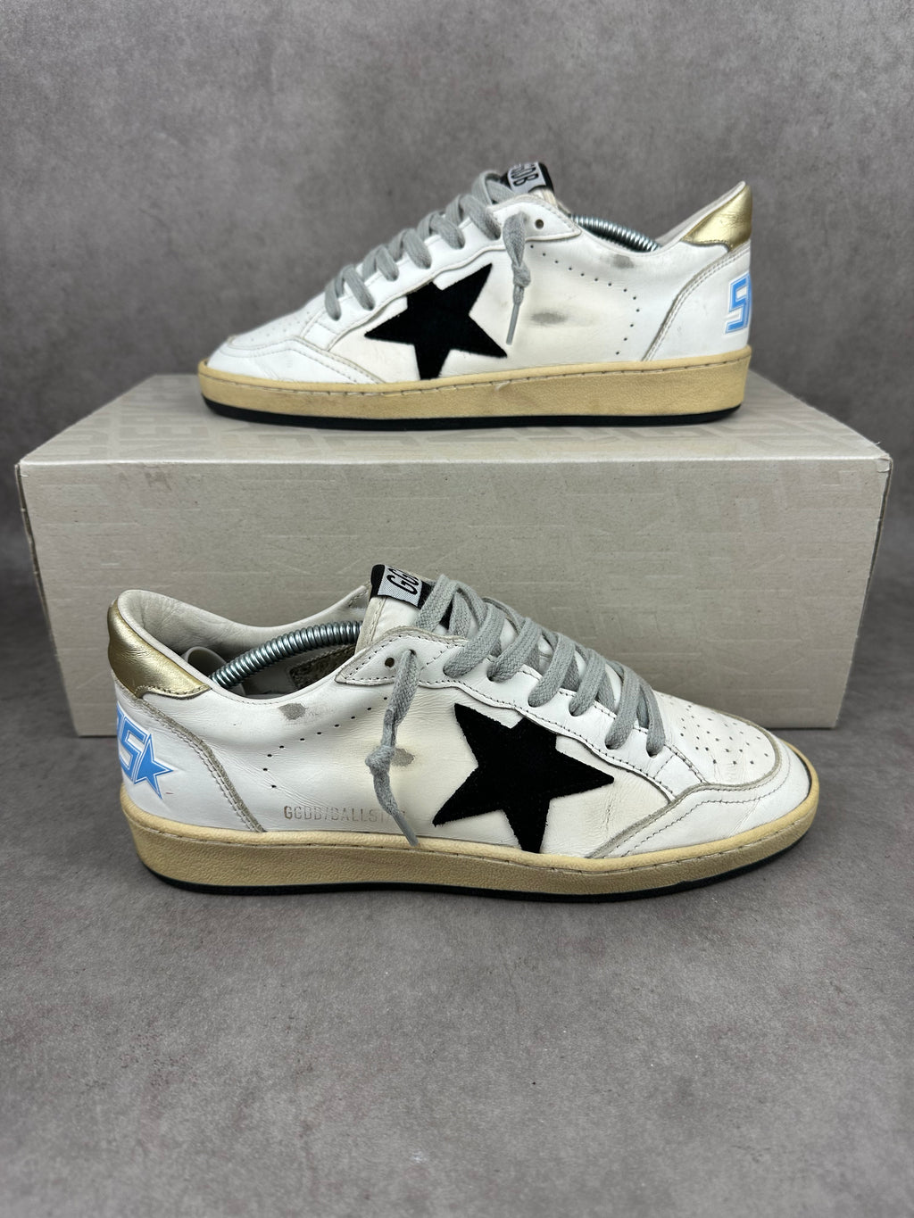 Golden Goose Ballstar blanche et doré T38-018