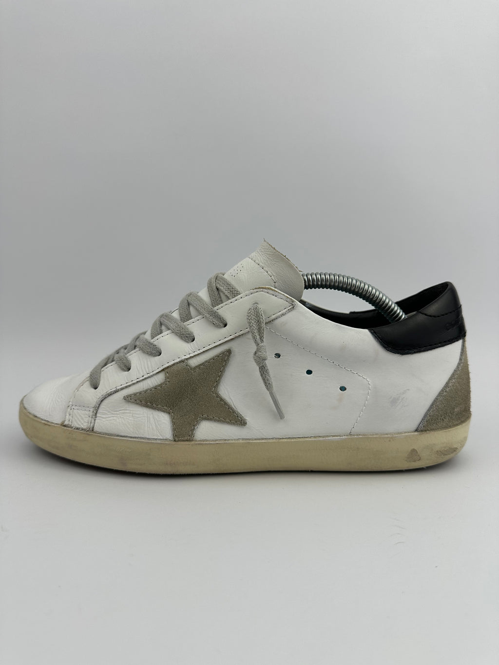 Golden Goose Superstar T37