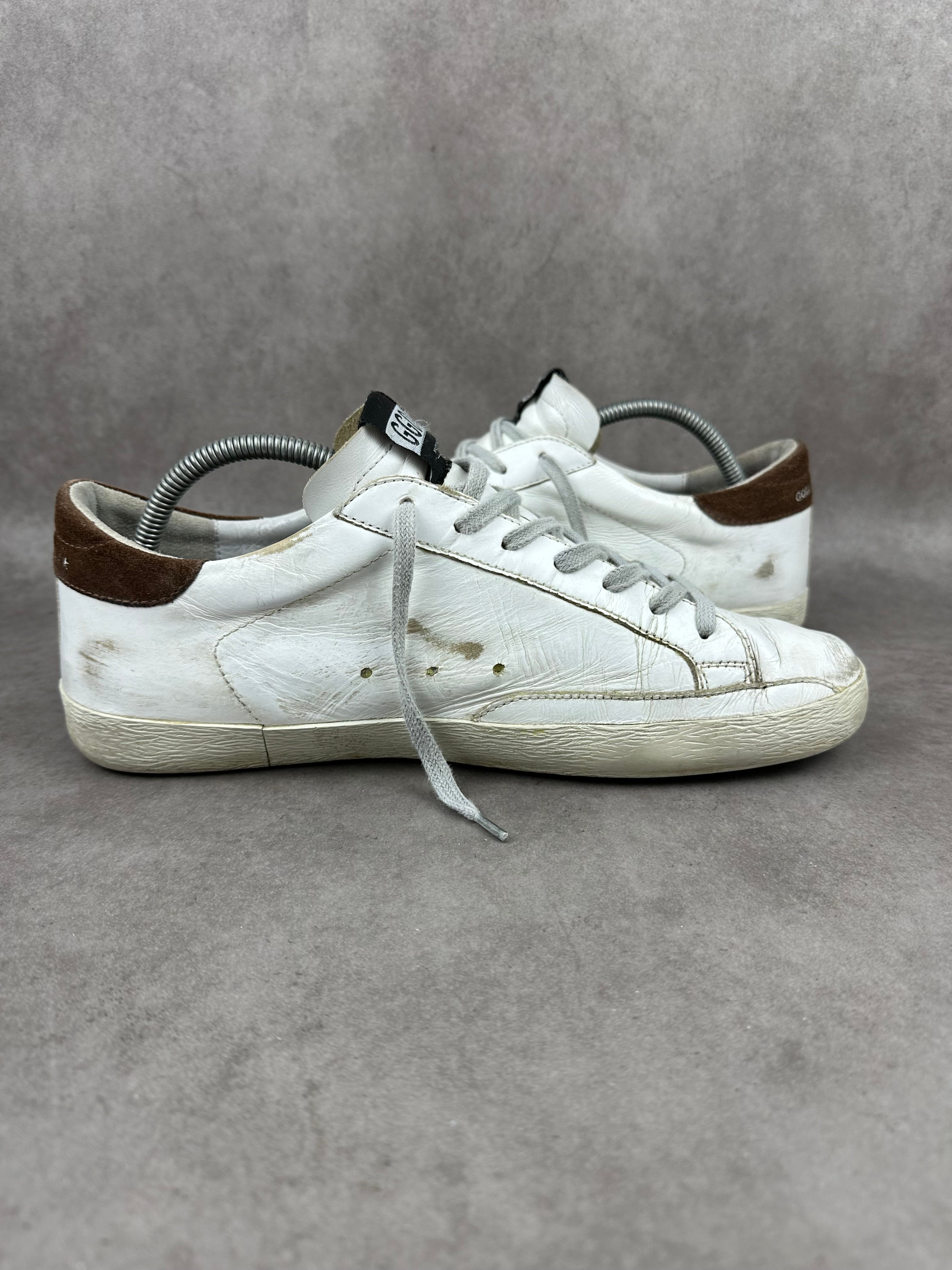 Golden Goose superstar T43
