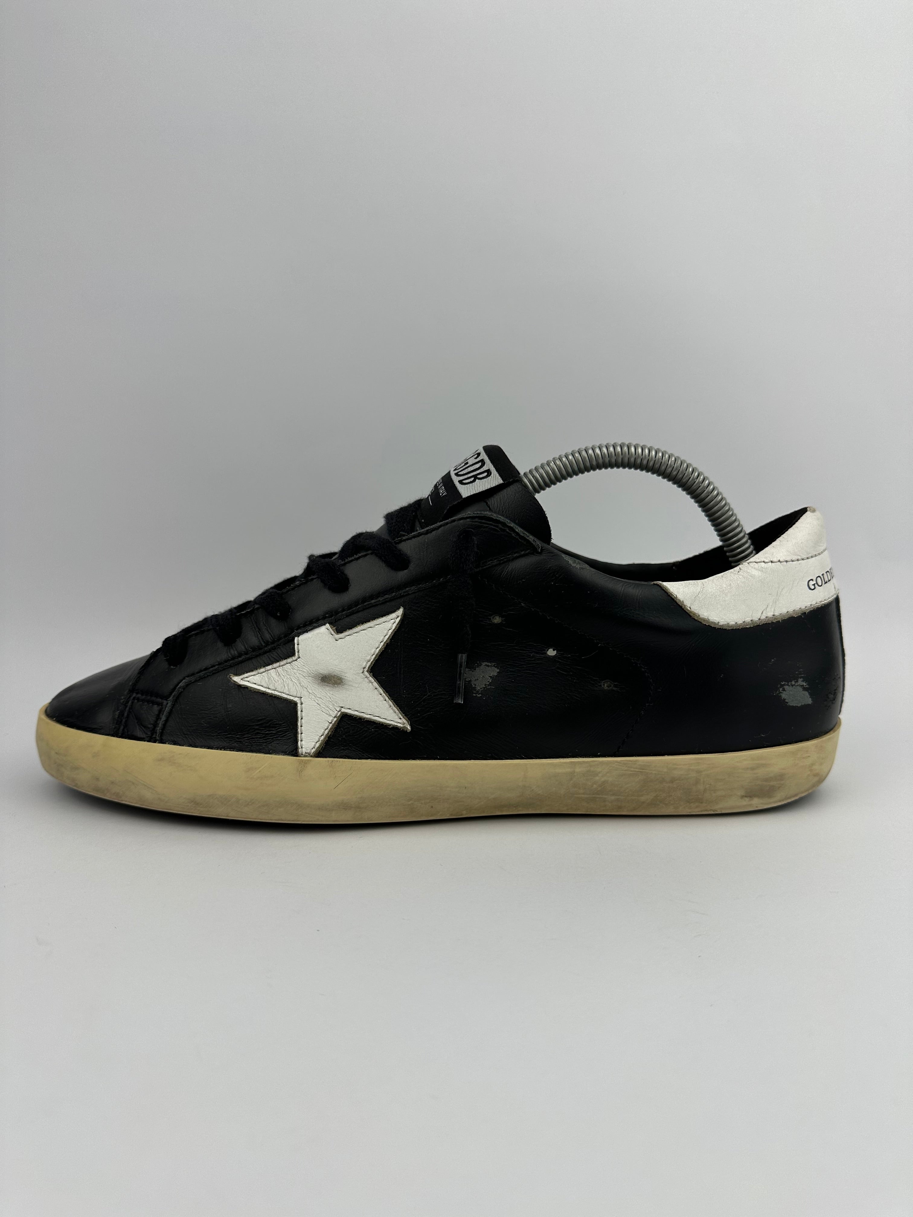 Golden Goose Superstar T42