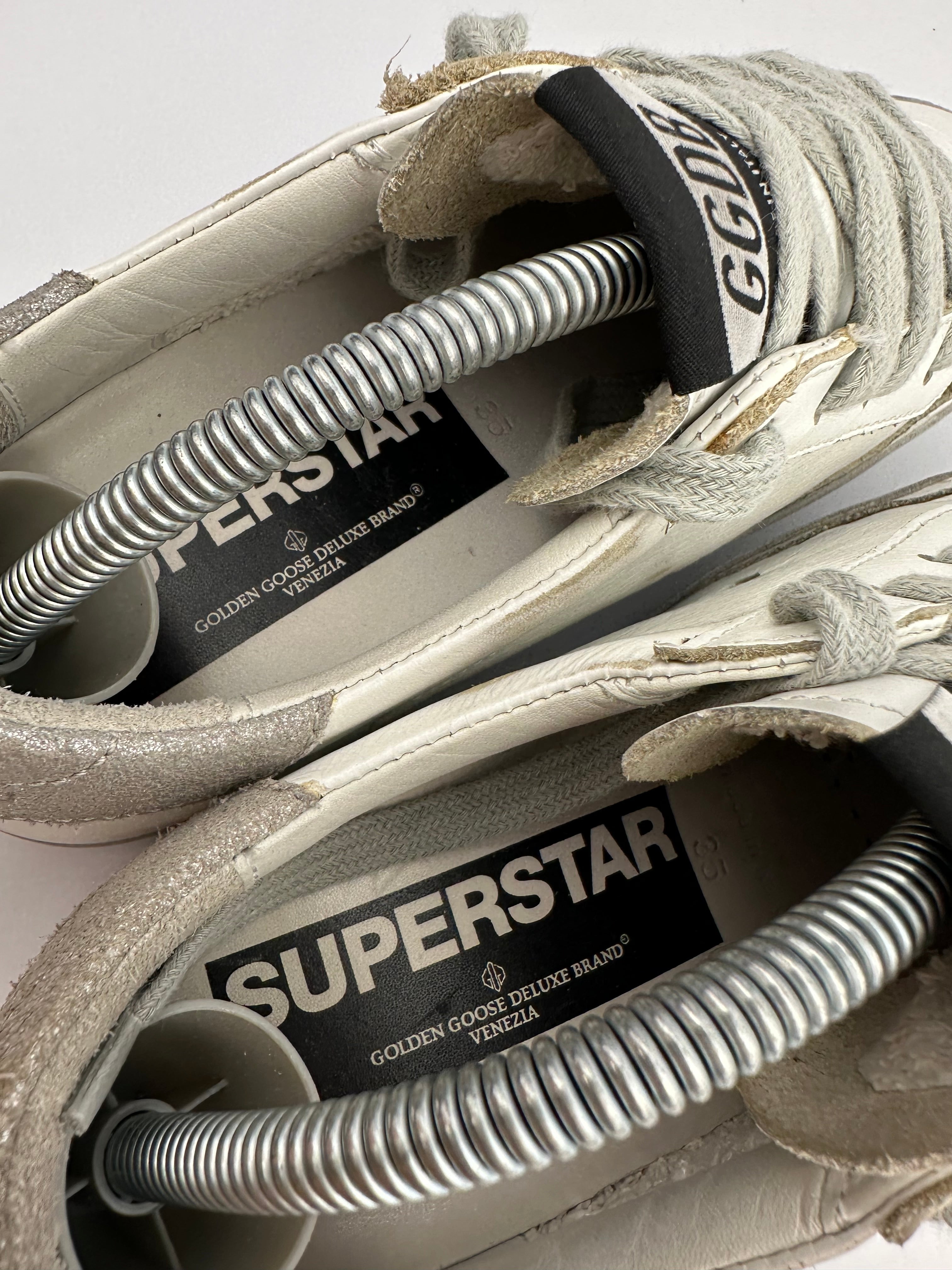 Golden Goose Superstar argenté T35