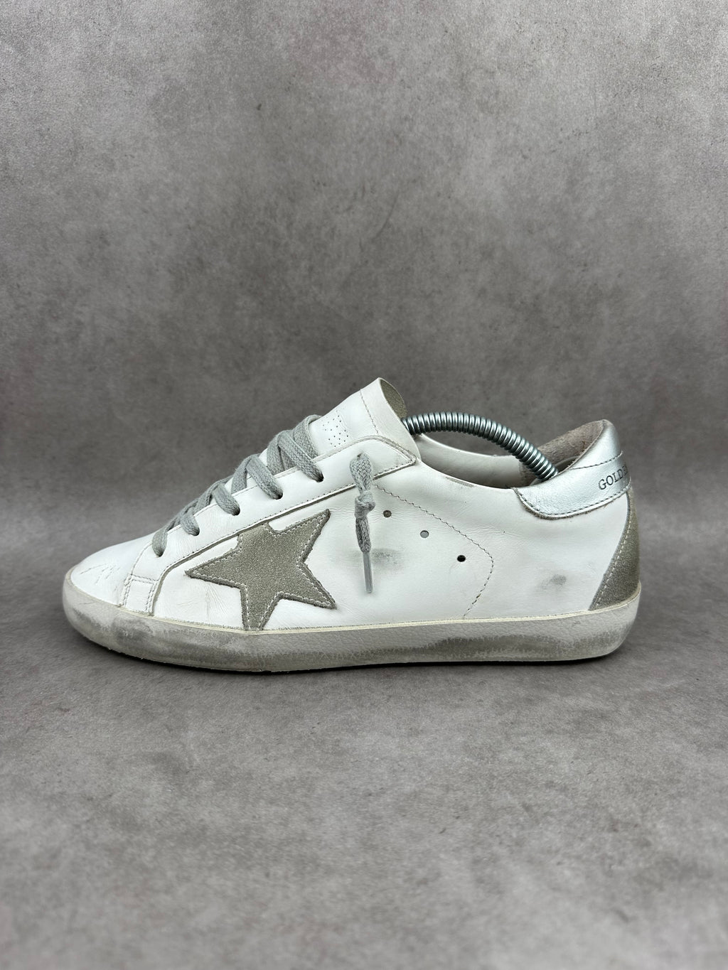 Golden Goose superstar T36
