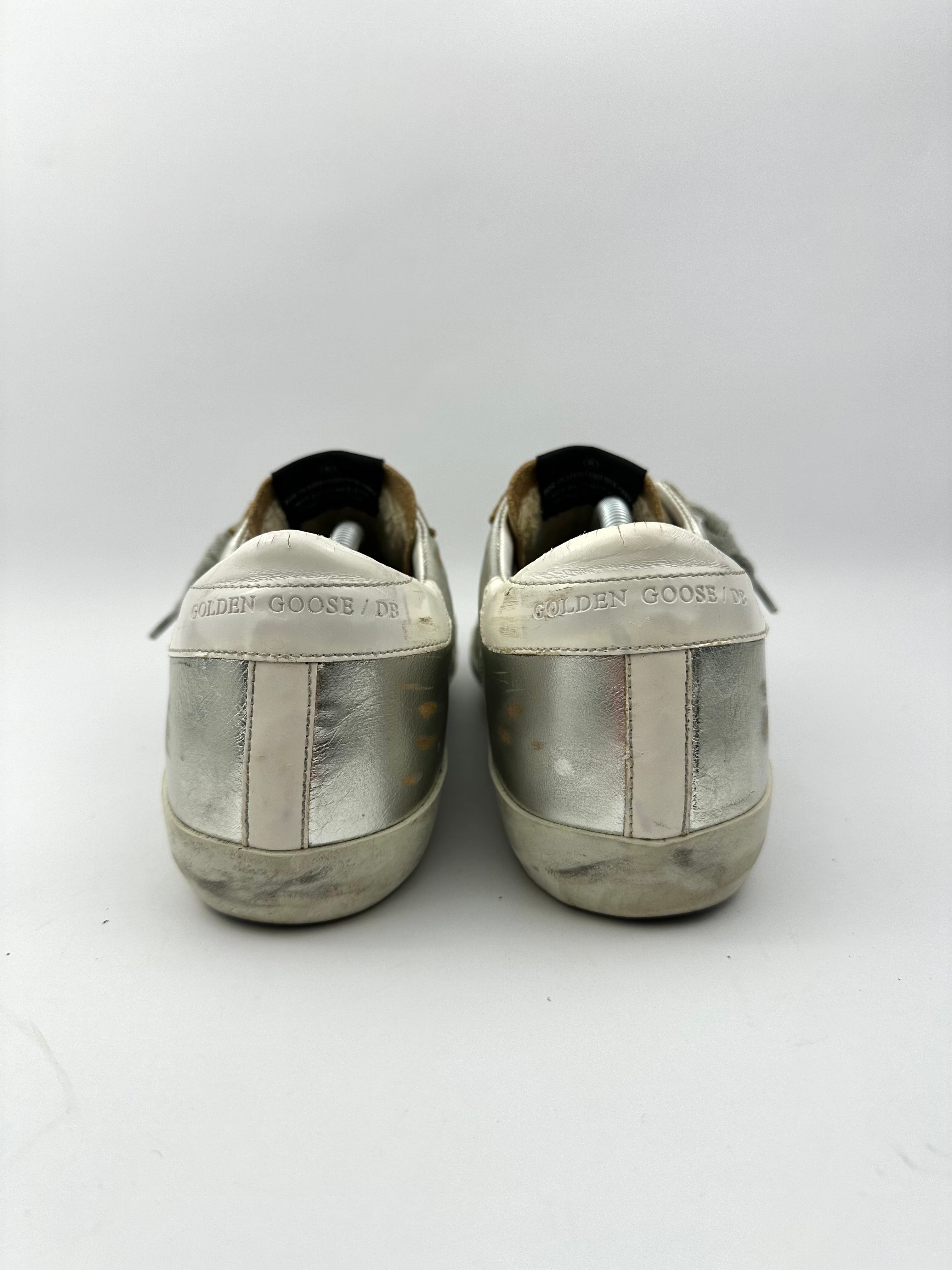 Golden Goose superstar T38