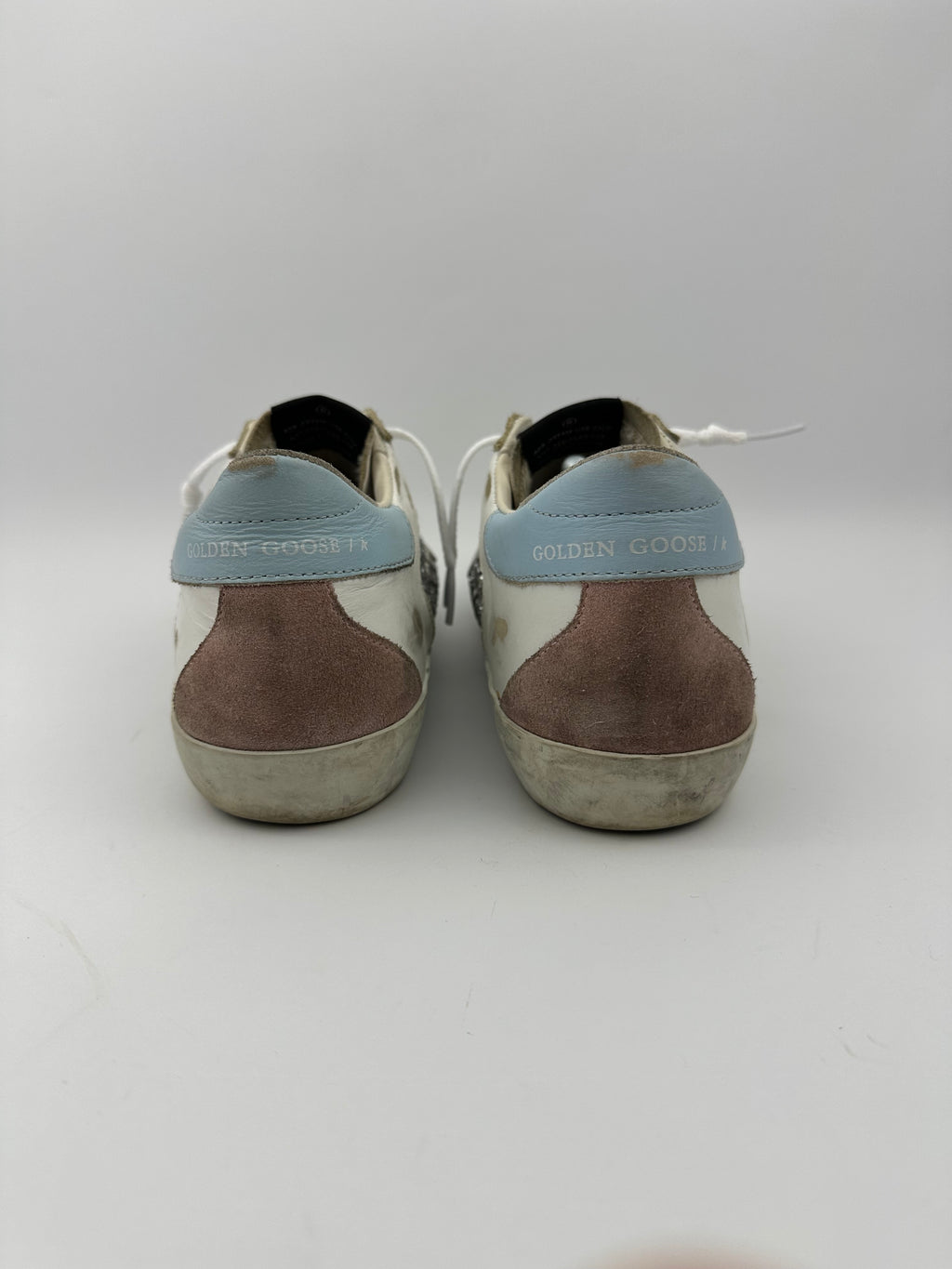 Golden Goose superstar T38