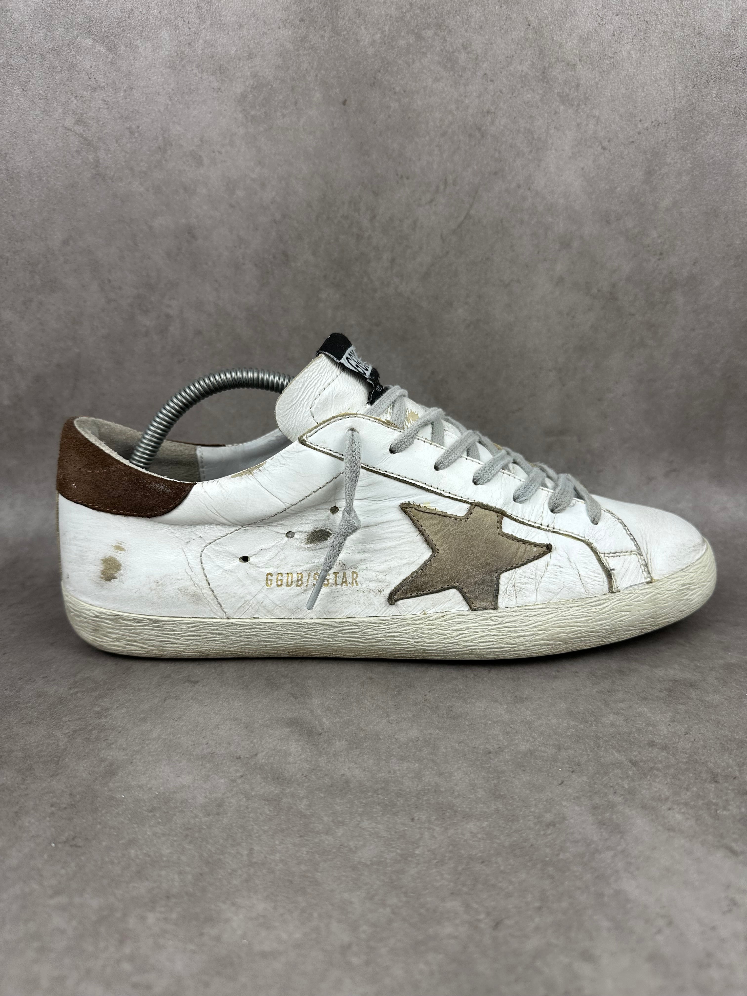 Golden Goose superstar T43