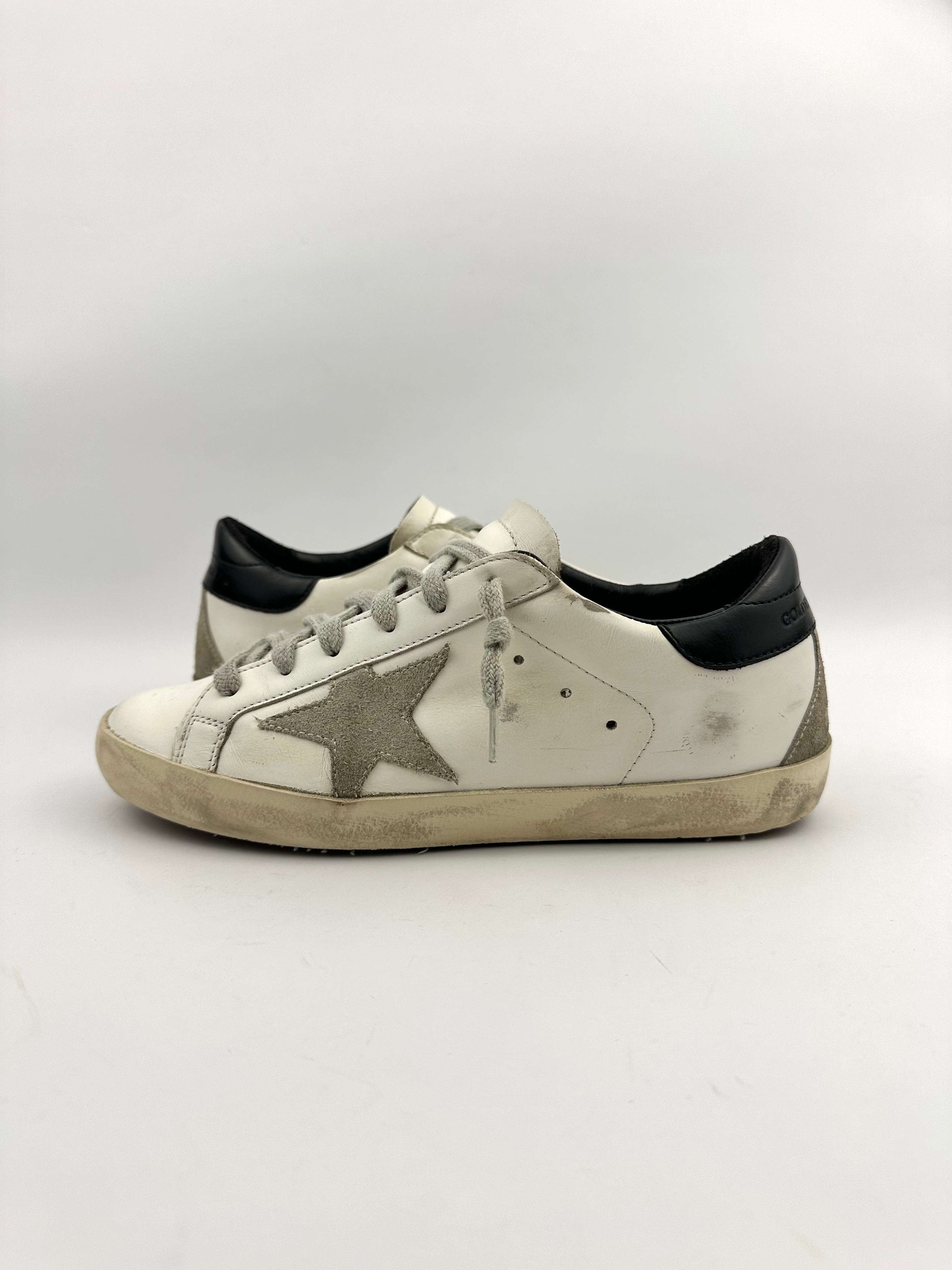 Golden Goose Superstar T36